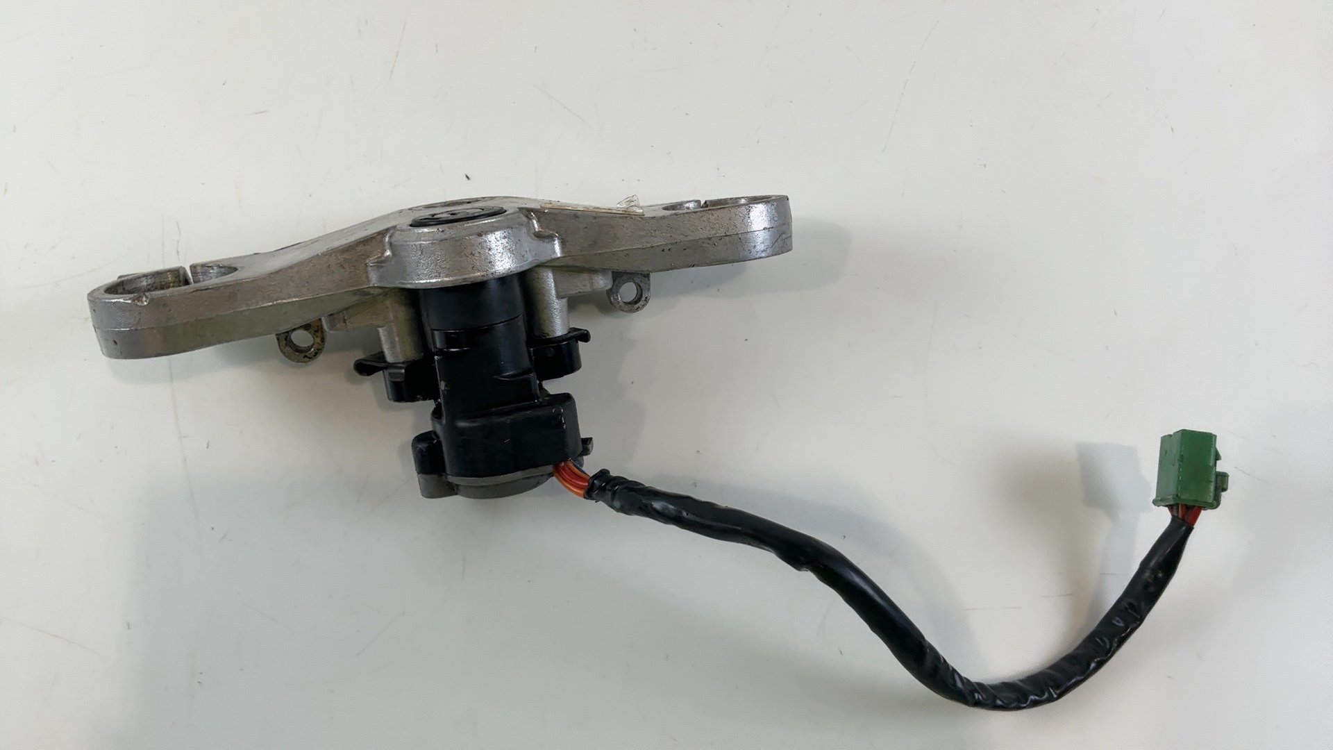 Suzuki GSXR 400R GK73A 400cc Upper Fork Bridge Yoke 1989 1990 OEM 51311-19C01 - Image 6