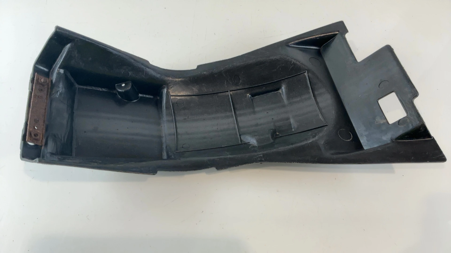 Kawasaki GT750 Z750P 750cc Rear Inner Fender Mudguard 1982-1994 OEM 56031-1202 - Image 2