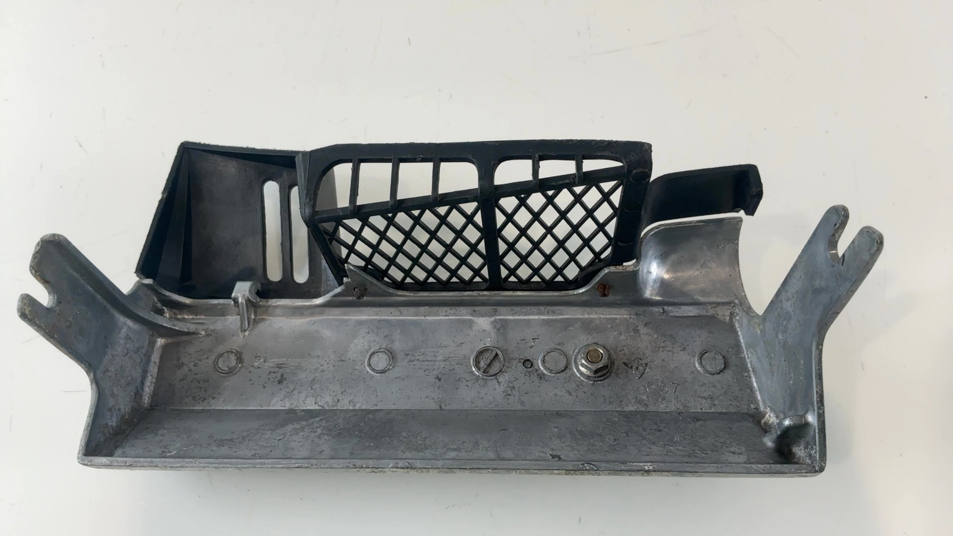 Honda Magna VF750C 750 Left Radiator Side Cover Shroud 1982-83 OEM 19119-MB1-000 - Image 6