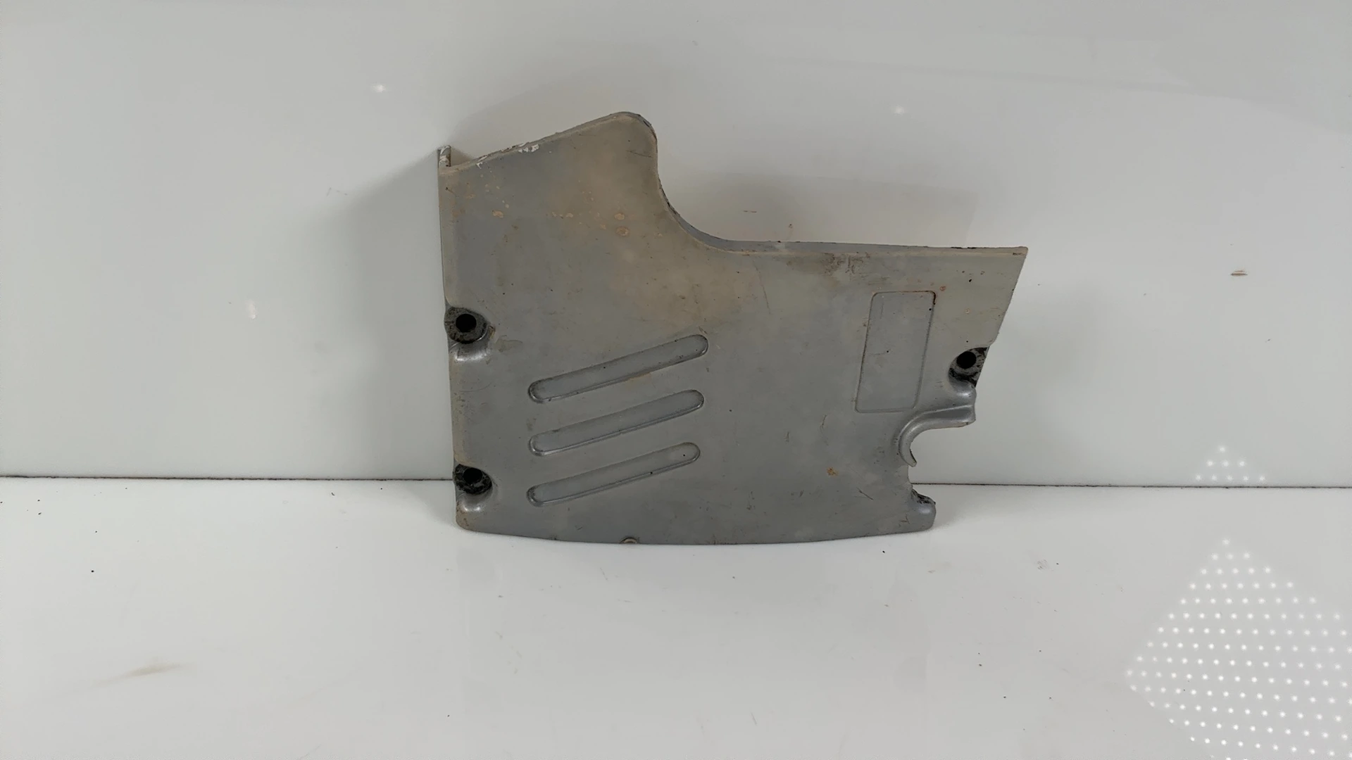 Suzuki GP100 GP125 100cc 125cc Sprocket Cover 1978-1990 OEM 11361-39102