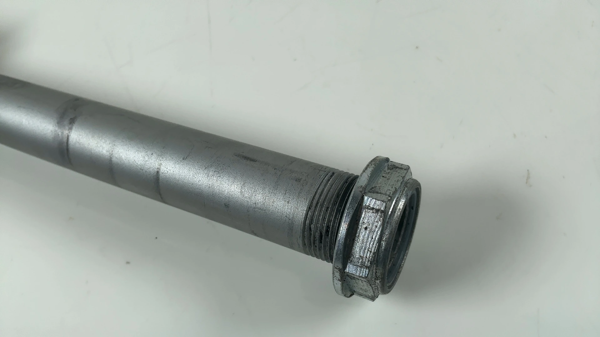 Aprilia Tuono V4 Factory 1100 Rear Wheel Axle 2021-2026 OEM 8587315 - Image 7
