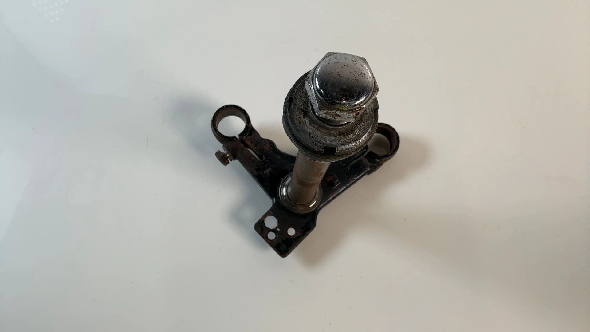 Honda CB100 CL100 100cc Lower Triple Tree Clamp Stem 1970-72 OEM 53200-028-000B - Image 6