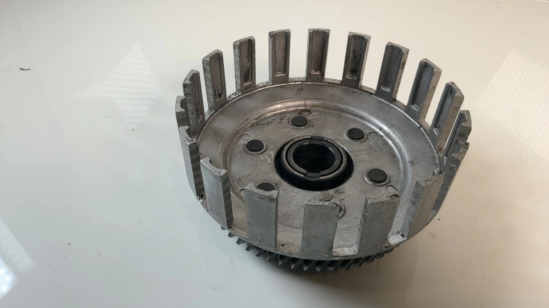 Suzuki GT550 Indy 550cc Outer Clutch Basket Starter Gear 1972-77 OEM 21200-34820 - Image 6
