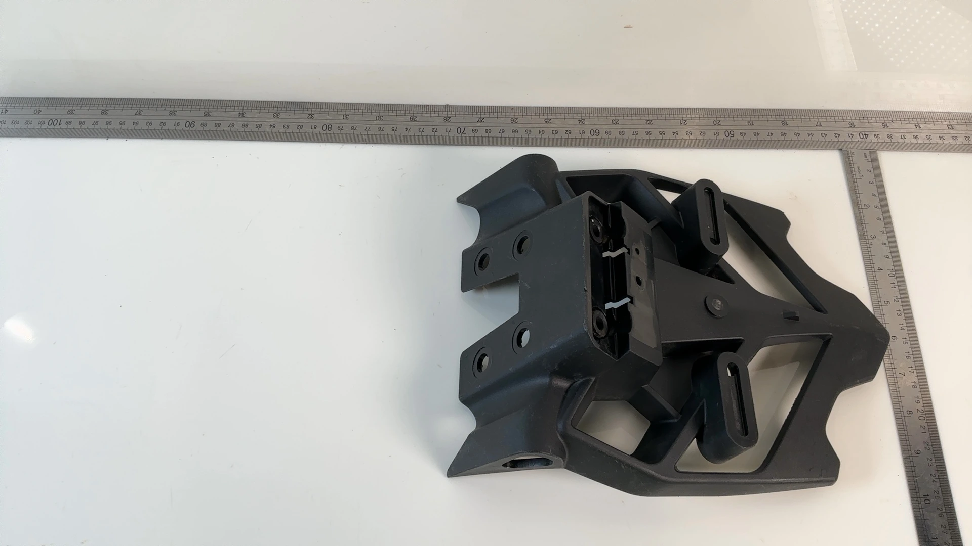 Yamaha YZF R1 14B 1000cc Rear License Plate Holder Fender 2009-14 OEM 14B-21629 - Image 3
