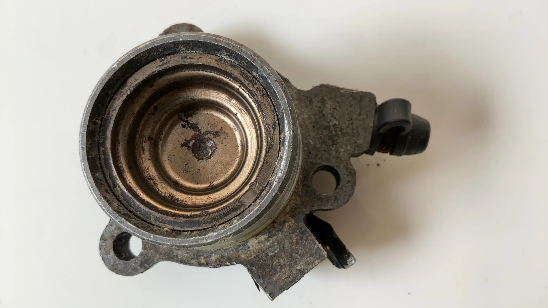 Kawasaki Ninja ZX11 ZZR1100 ZXT10D Clutch Slave Cylinder 1993-01 OEM 13231-1072 - Image 2