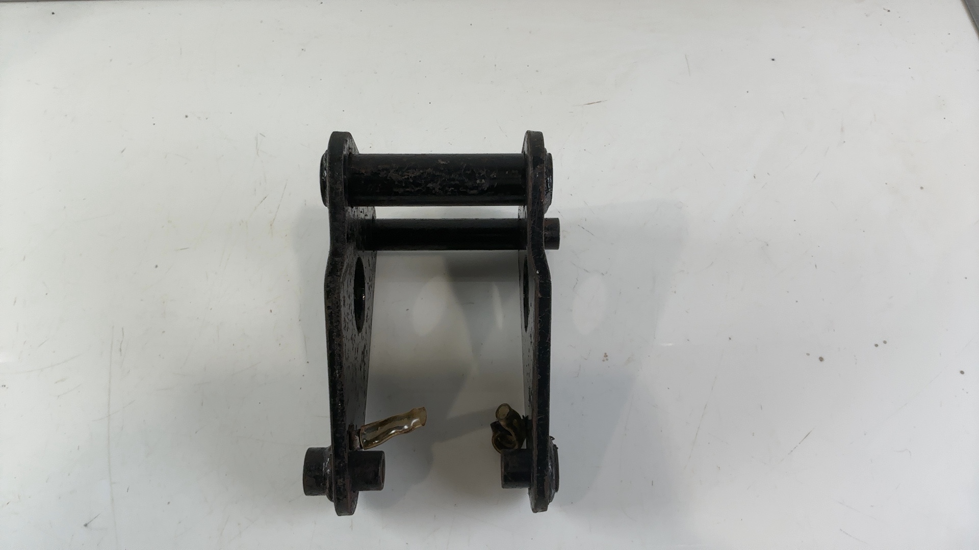 Suzuki GS700ES GS700 700cc Rear Shock Cushion Lever Linkage 1985 OEM 62651-49400 - Image 1