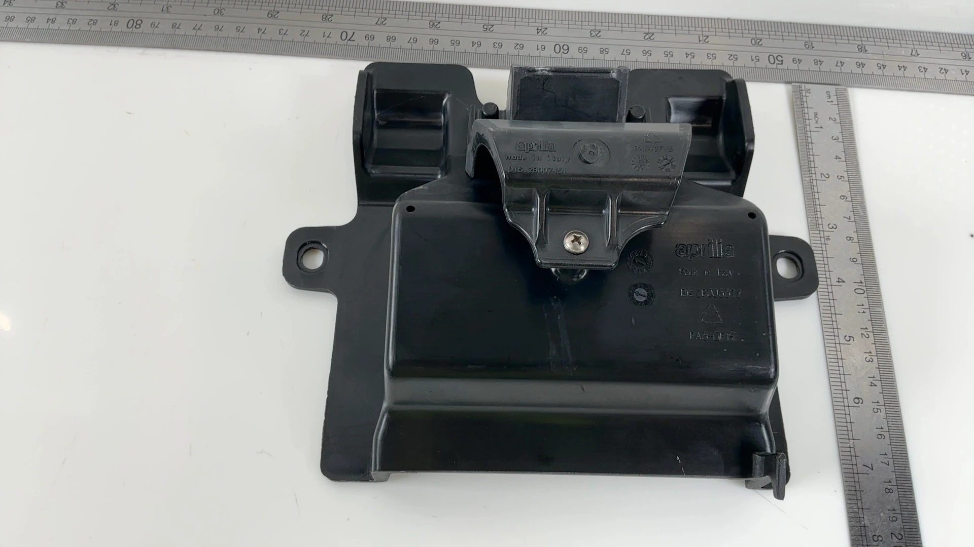 Aprilia RS 660 Tuono 660 660cc Battery Tray Box Cover 2021-2026 OEM 2B006672 - Image 3