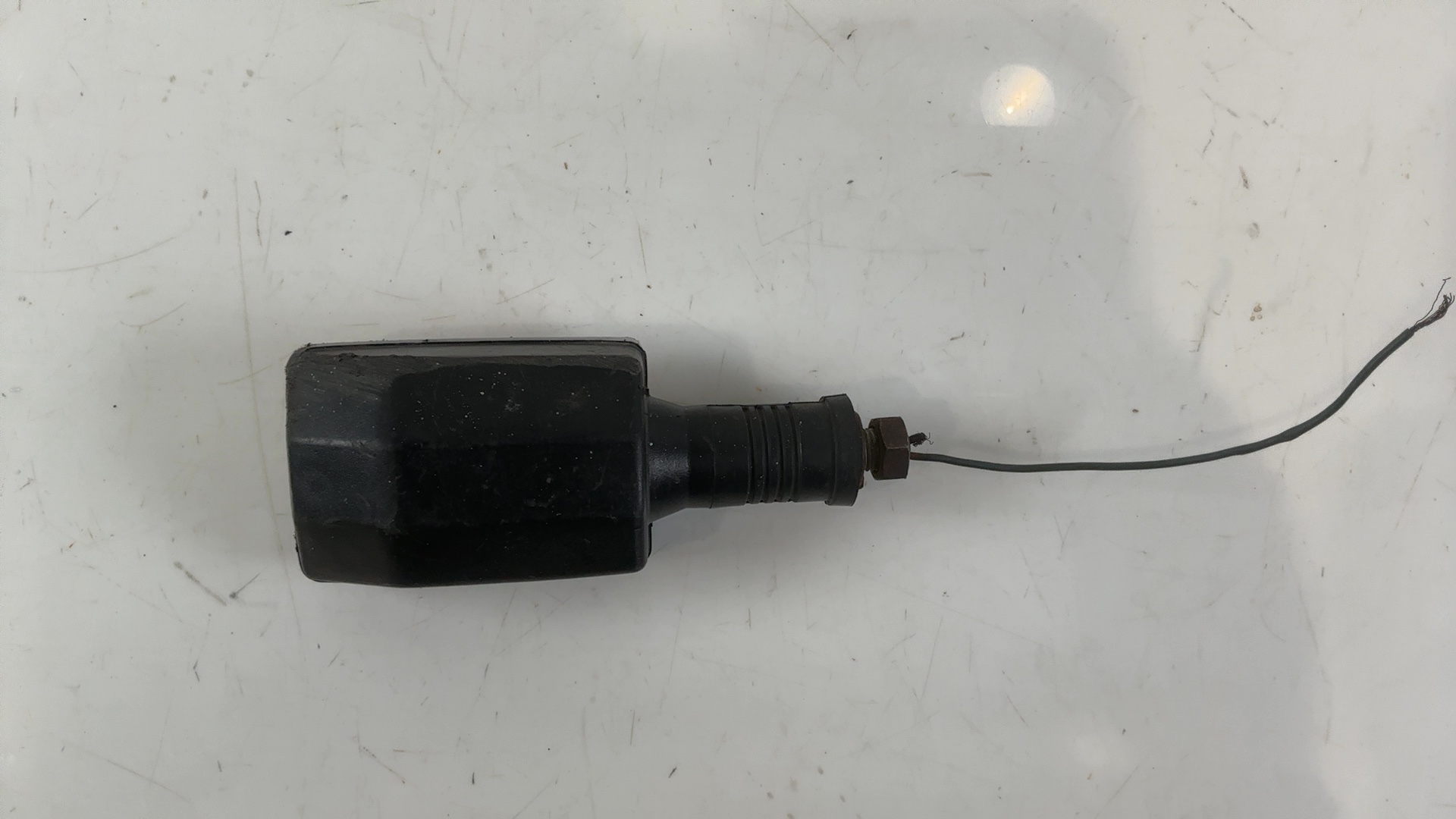 Yamaha DT125R DT125 125cc Rear Turn Signal 1985 1986 1987 OEM 5Y3-83310-21 - Image 2
