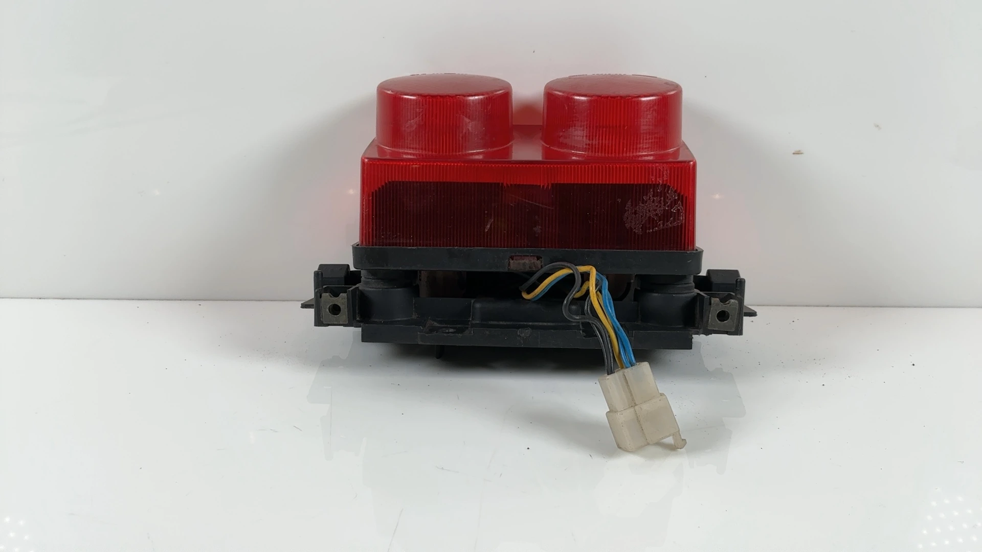 Yamaha SX Viper 700cc Rear Brake Light 2002-2004 OEM 4XV-84540-00-00 - Image 3