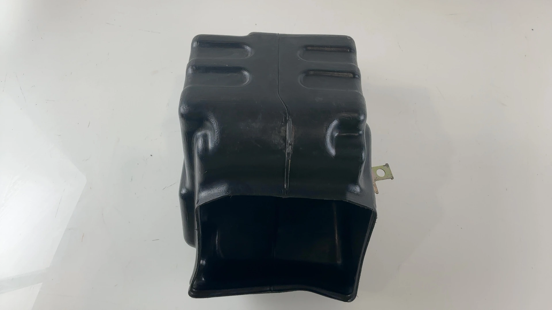 Honda CB500 Twin PC26 500cc Airbox Air Filter Box 1993-2003 OEM 17230-MY5-600 - Image 1