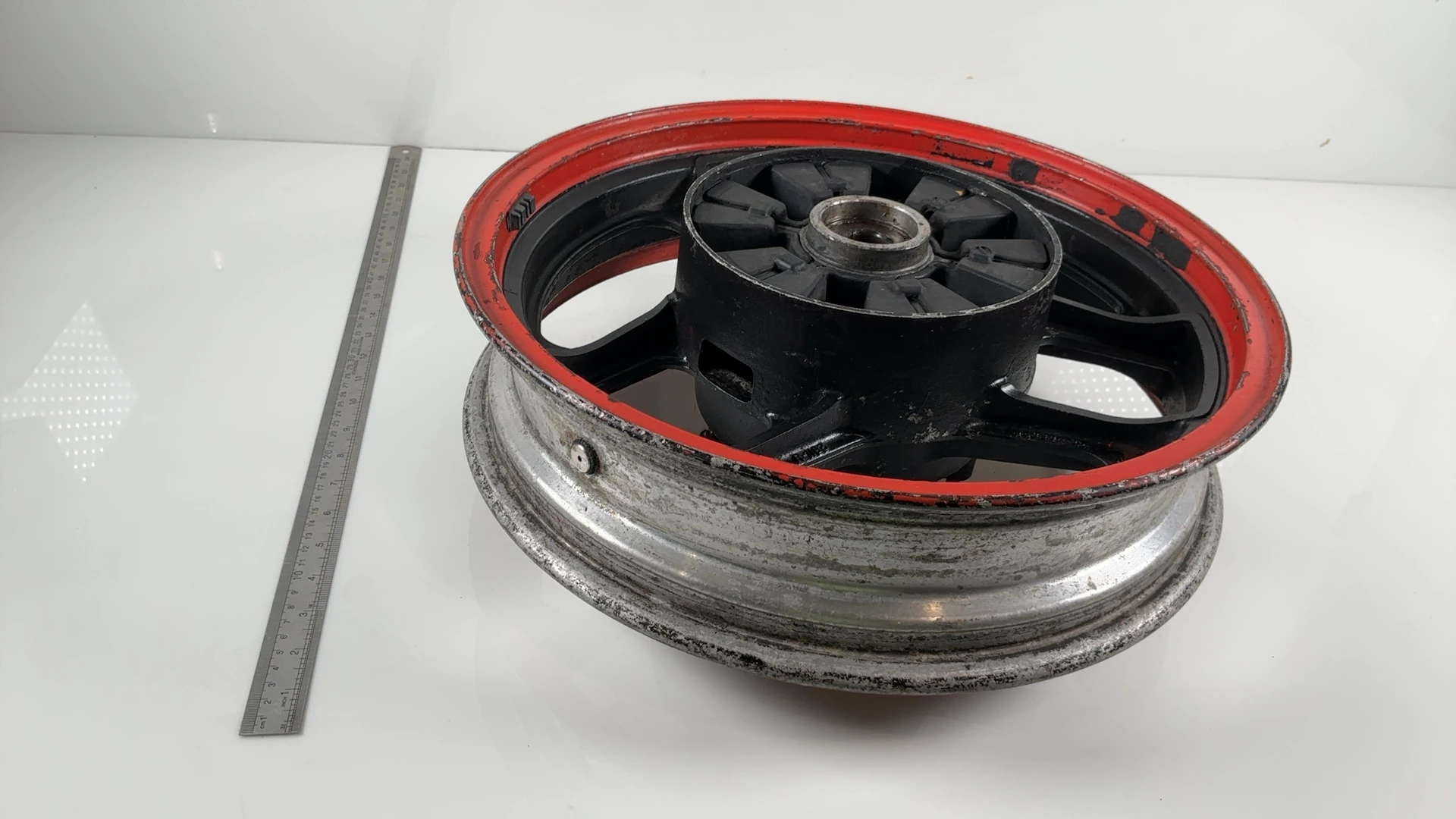 Kawasaki Ninja GPZ1000RX ZX1000A 1000cc Rear Wheel Rim 1986-88 OEM 41073-1312-R2 - Image 4