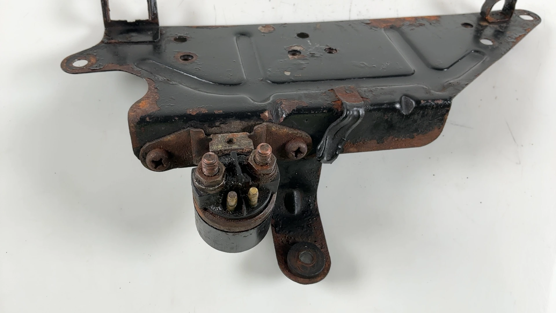 Suzuki GS450L GS450 450cc Relay Mounting Bracket 1980-1982 OEM 47410-44503 - Image 7
