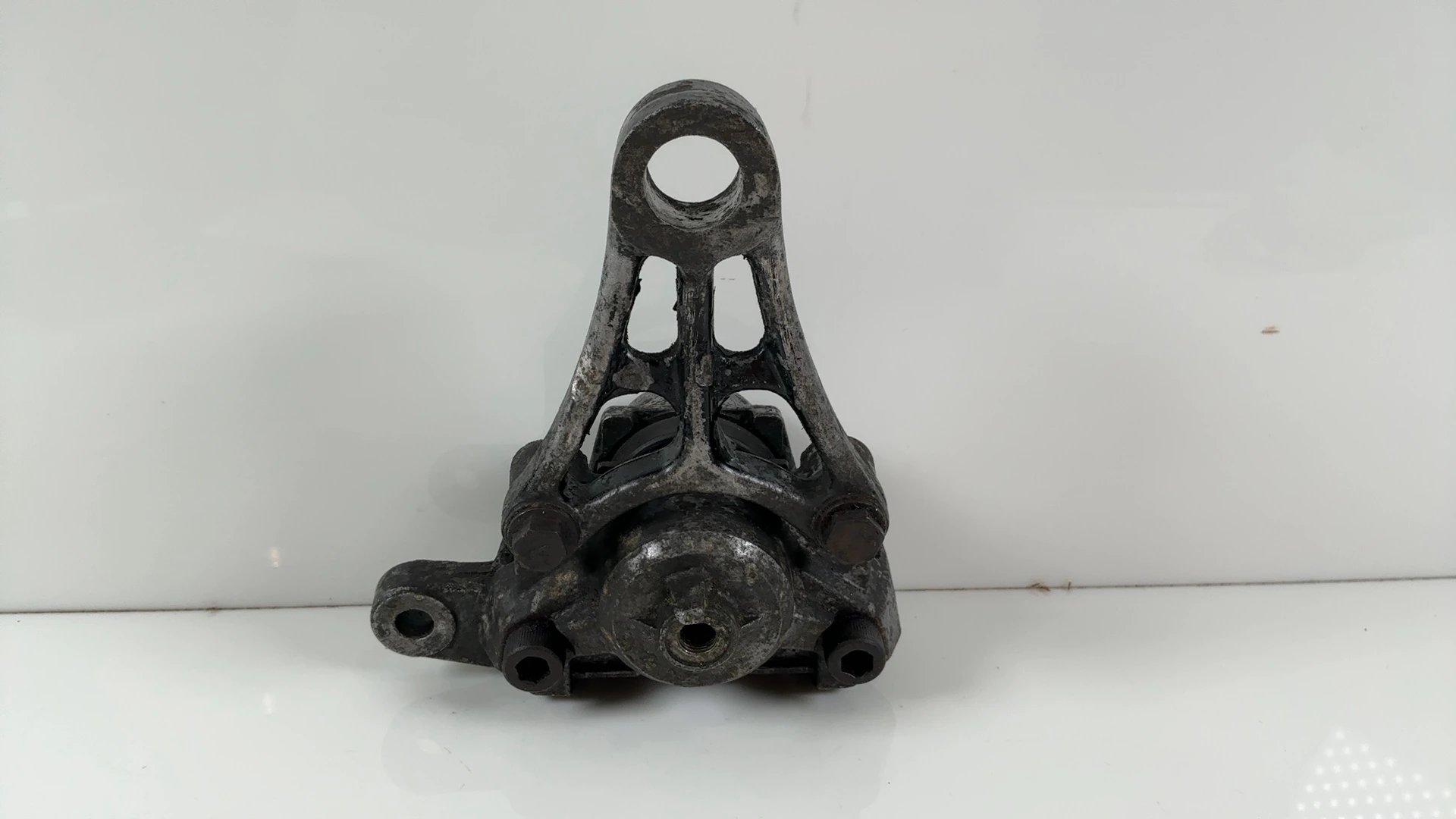 Suzuki Katana GSX750F 750 Rear Brake Caliper 1989-1990 OEM 69100-01D04-999 - Image 2
