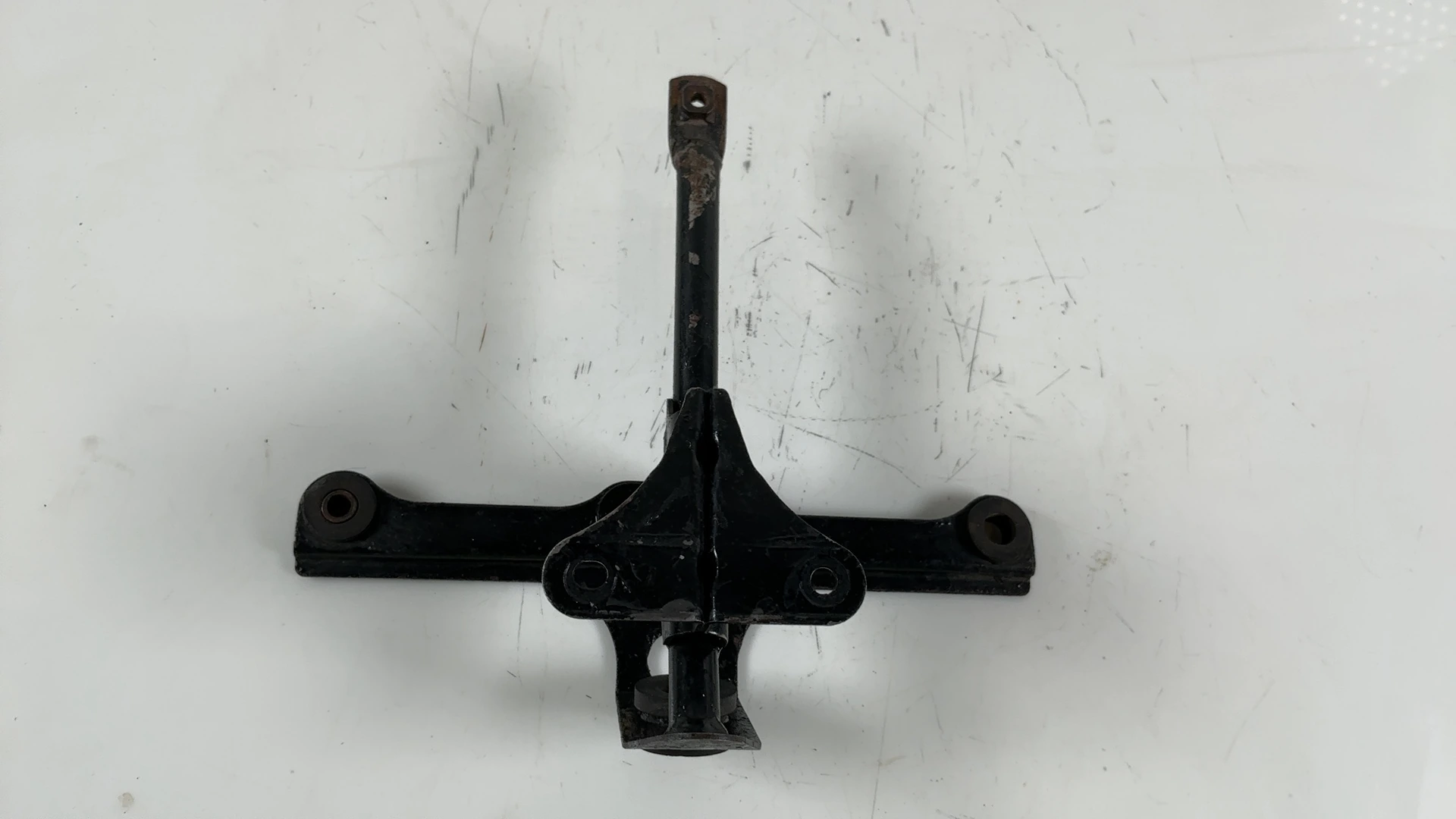 Kawasaki Ninja ZX6 ZX600D 600cc Radiator Oil Cooler Bracket 1990-1993 11046-1963
