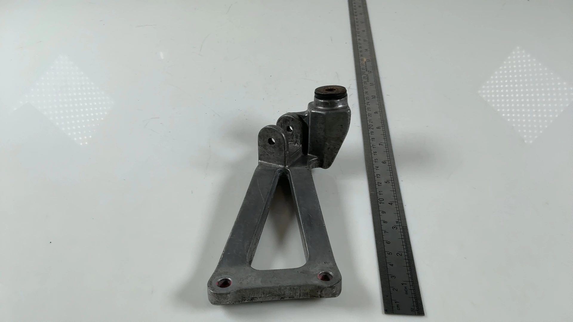 Kawasaki Ninja ZX7R ZX750P 750 Rear Right Foot Peg Bracket 1996-2003 35011-1555 - Image 3