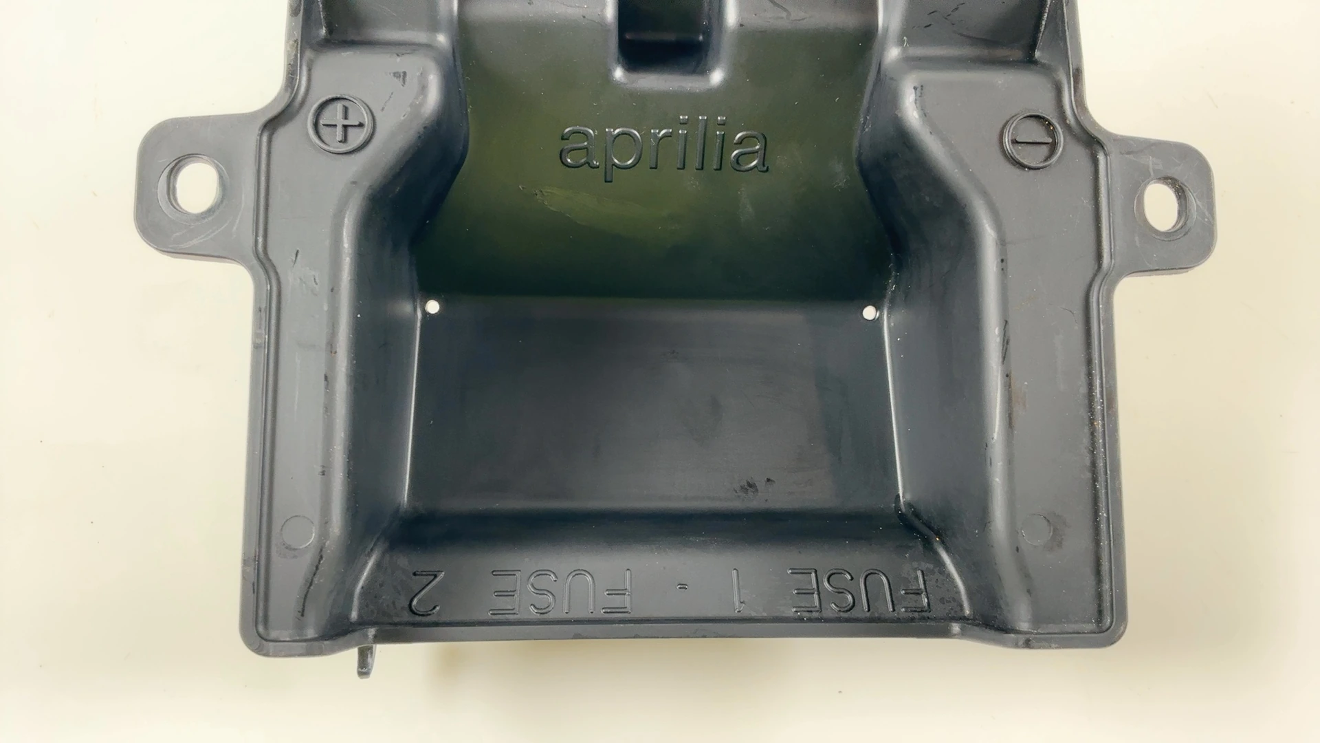 Aprilia RS 660 Tuono 660 660cc Battery Tray Box Cover 2021-2026 OEM 2B006672 - Image 6
