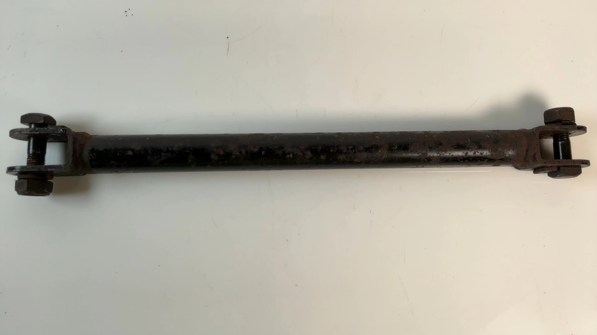 Kawasaki KZ1000 LTD J1 1000cc Rear Brake Torque Rod Stay 1981-82 OEM 43007-1015