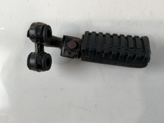 Kawasaki KZ1000 ST KZ750E 1000cc Front Left Foot Rest 1979-1982 OEM 34003-1032 - Image 6