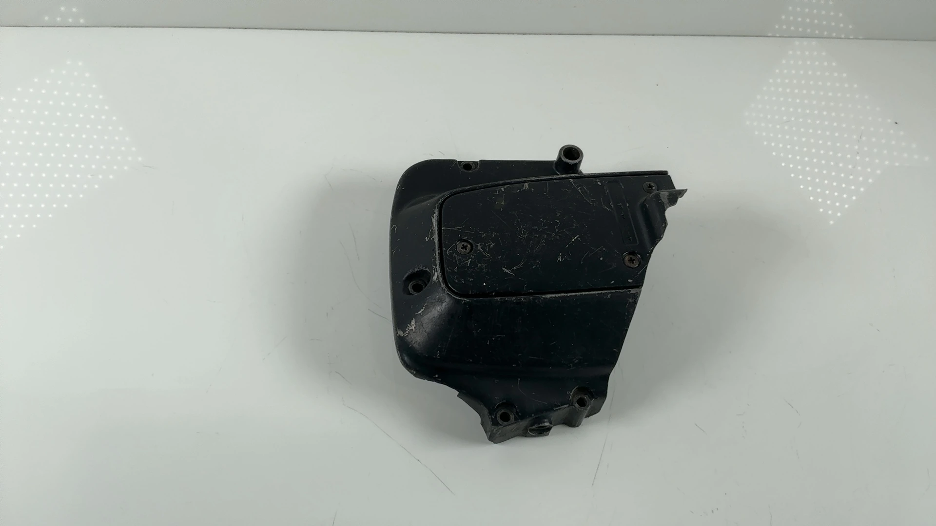 Suzuki GSX750ES GSX750EF 750cc Front Sprocket Cover 1983-1987 OEM 11360-31301 - Image 2