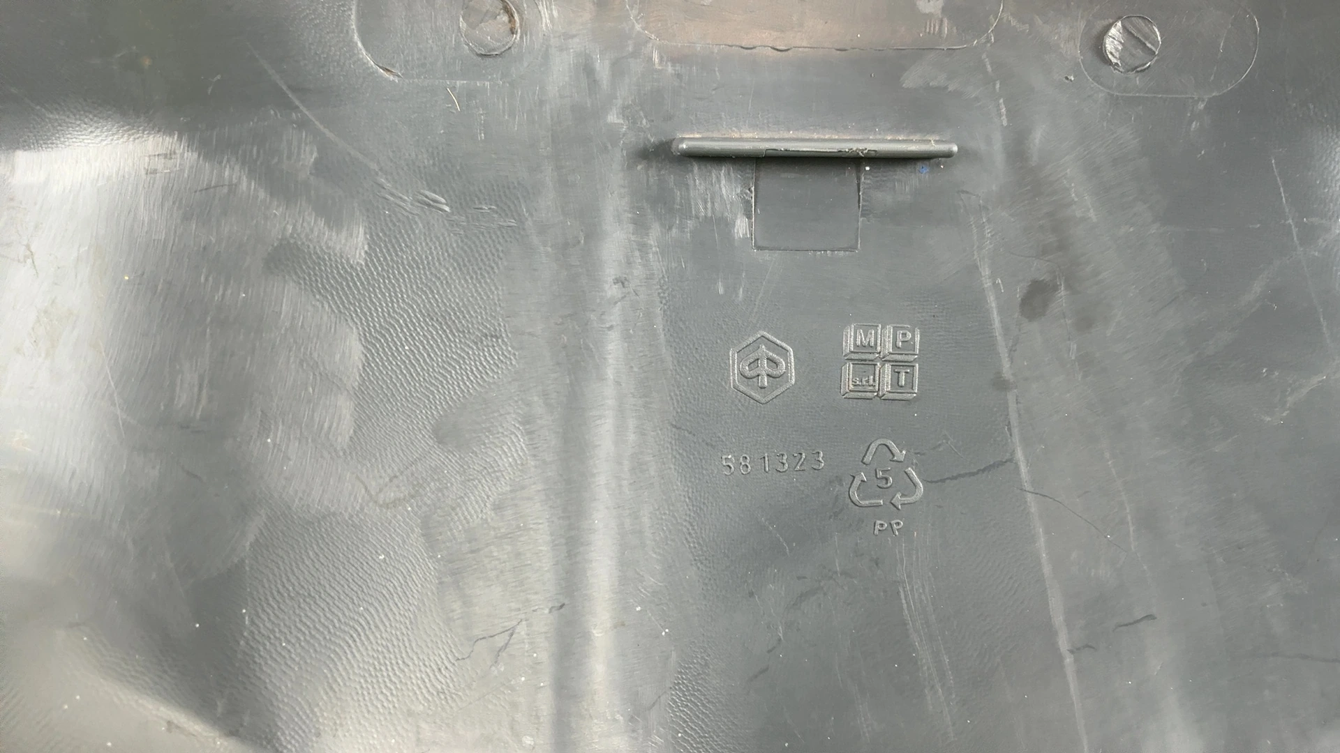 Piaggio Zip 100 4T 100cc Rear Handlebar Cover 2006-2008 OEM 581323 - Image 7