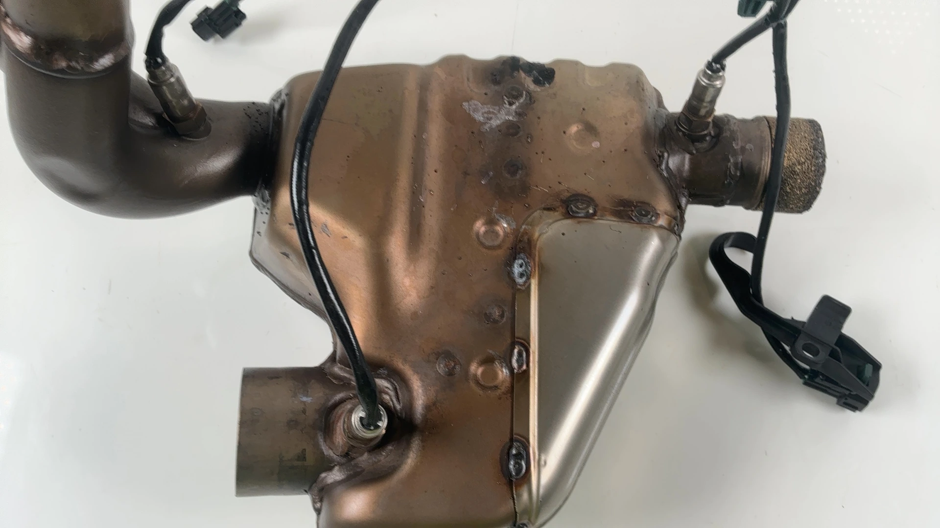 Aprilia RSV4 ZD41109 1100 Exhaust Catalyst 2025-2026 OEM 2B012375 - Image 7