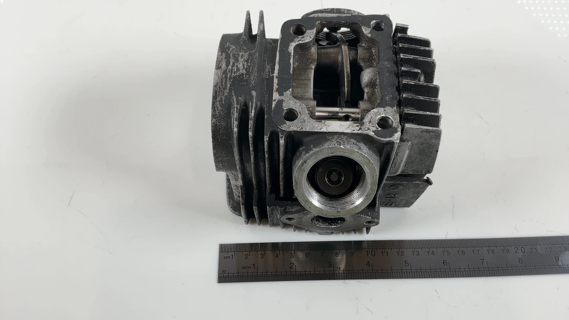 Honda Super 90 S90 90cc Cylinder Head 1964-1969 OEM 12200-028-020