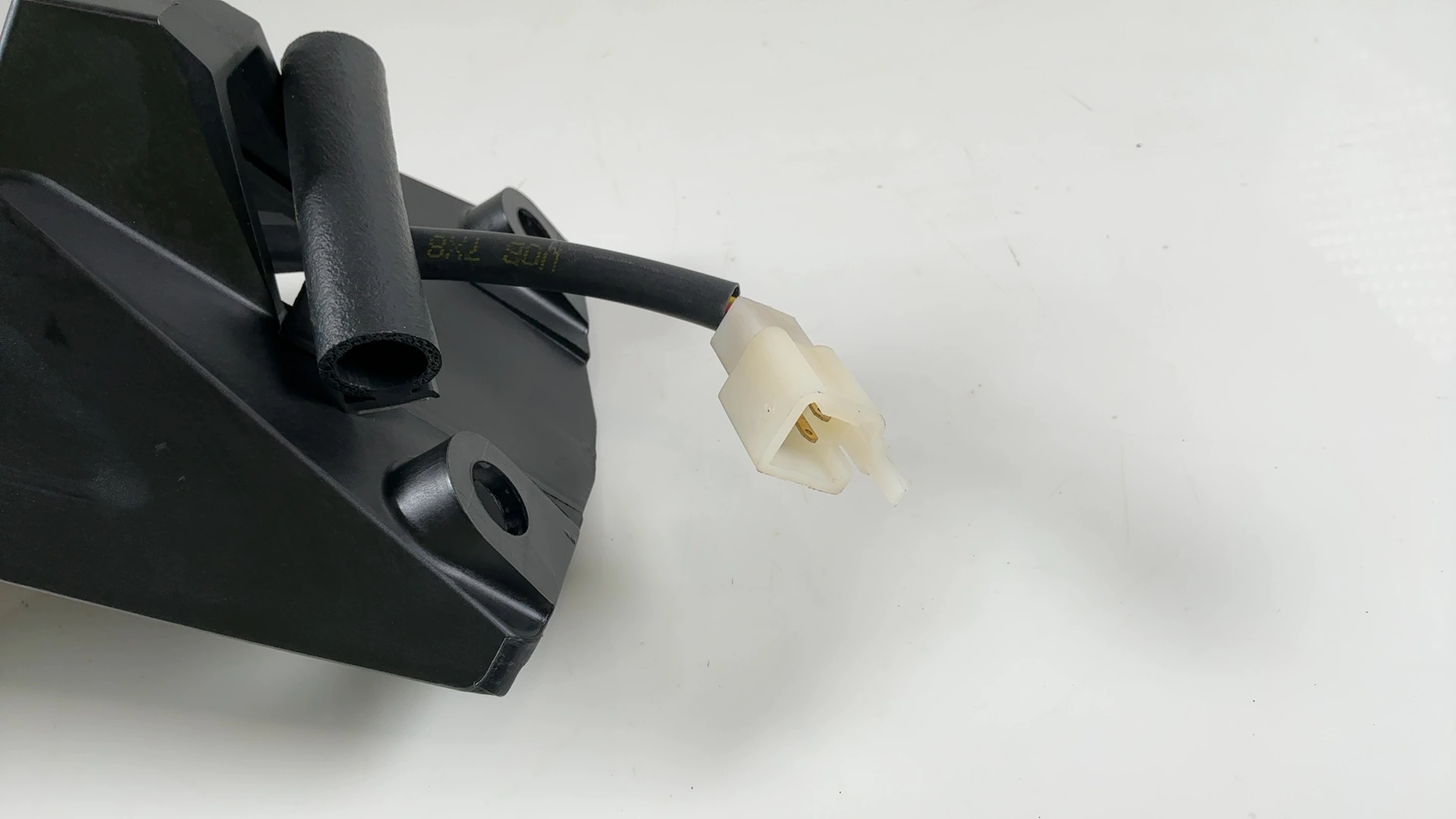 Aprilia RS 660 RSV4 Tuono Rear Fender Plate Holder 2020-2026 OEM 2B006649 - Image 6