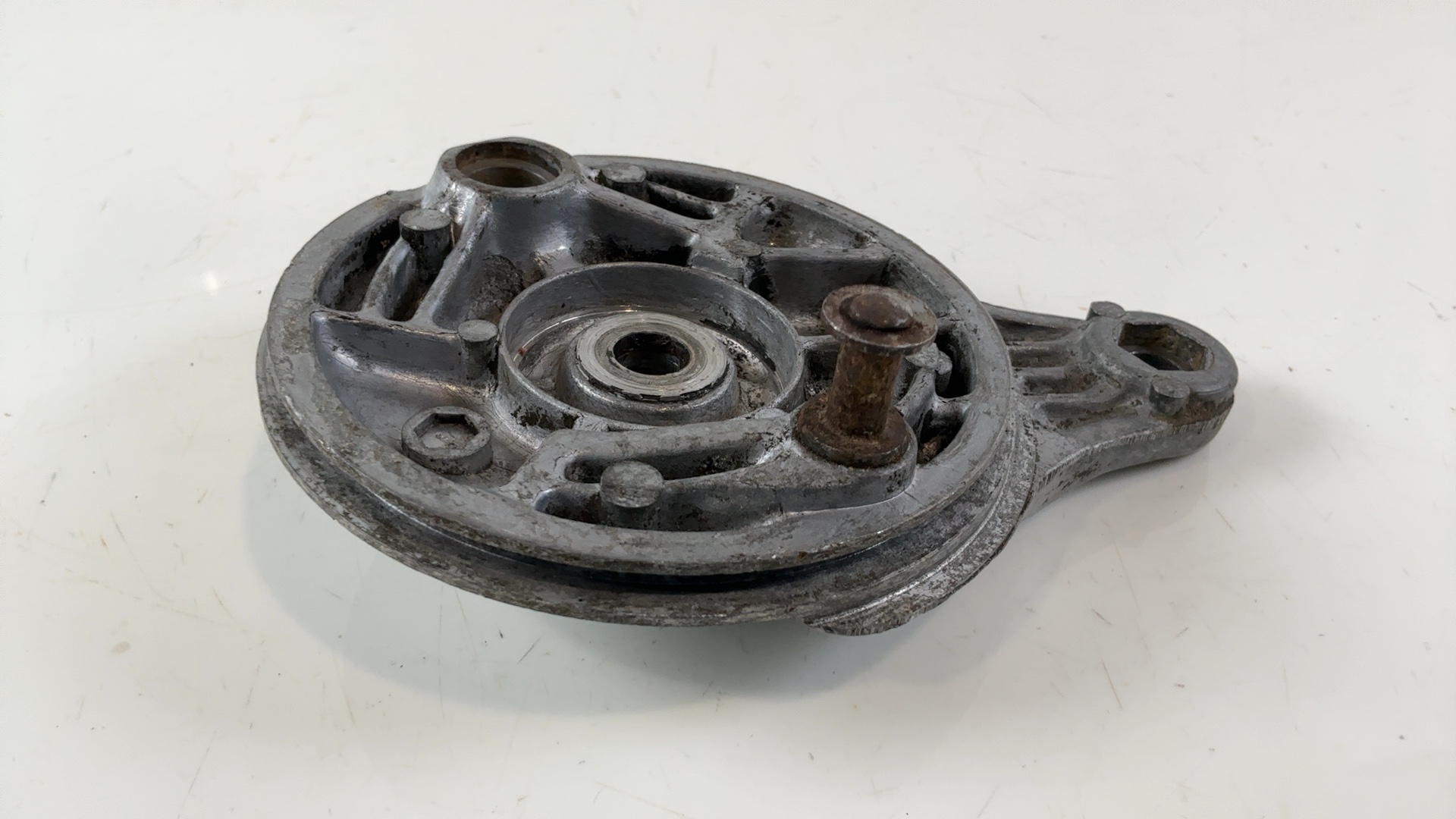 Honda Trail CT200 90 Rear Brake Backing Plate 1964 1965 1966 OEM 43100-001-050 - Image 4