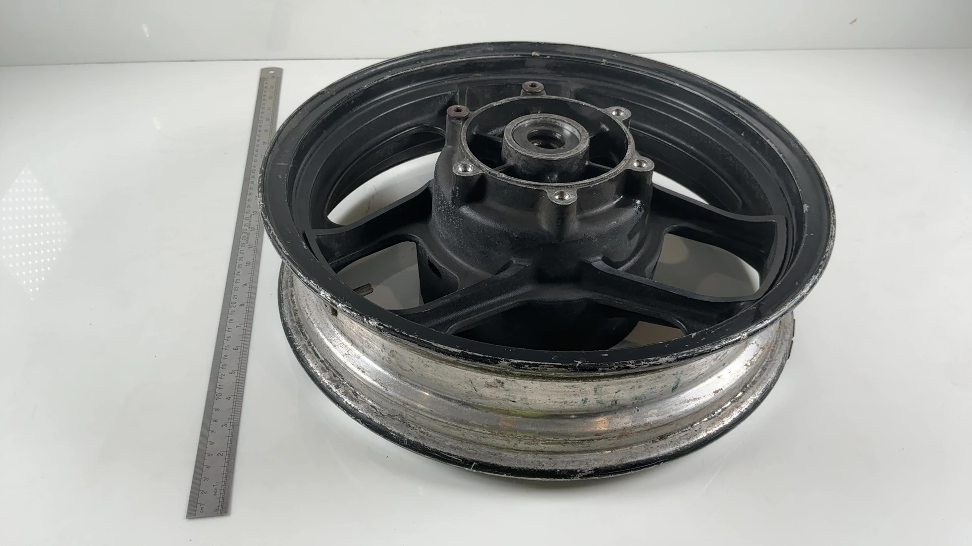Kawasaki GPZ1000RX ZX1000A 1000cc Rear Wheel Rim 1986-1988 OEM 41073-1312-R2 - Image 4