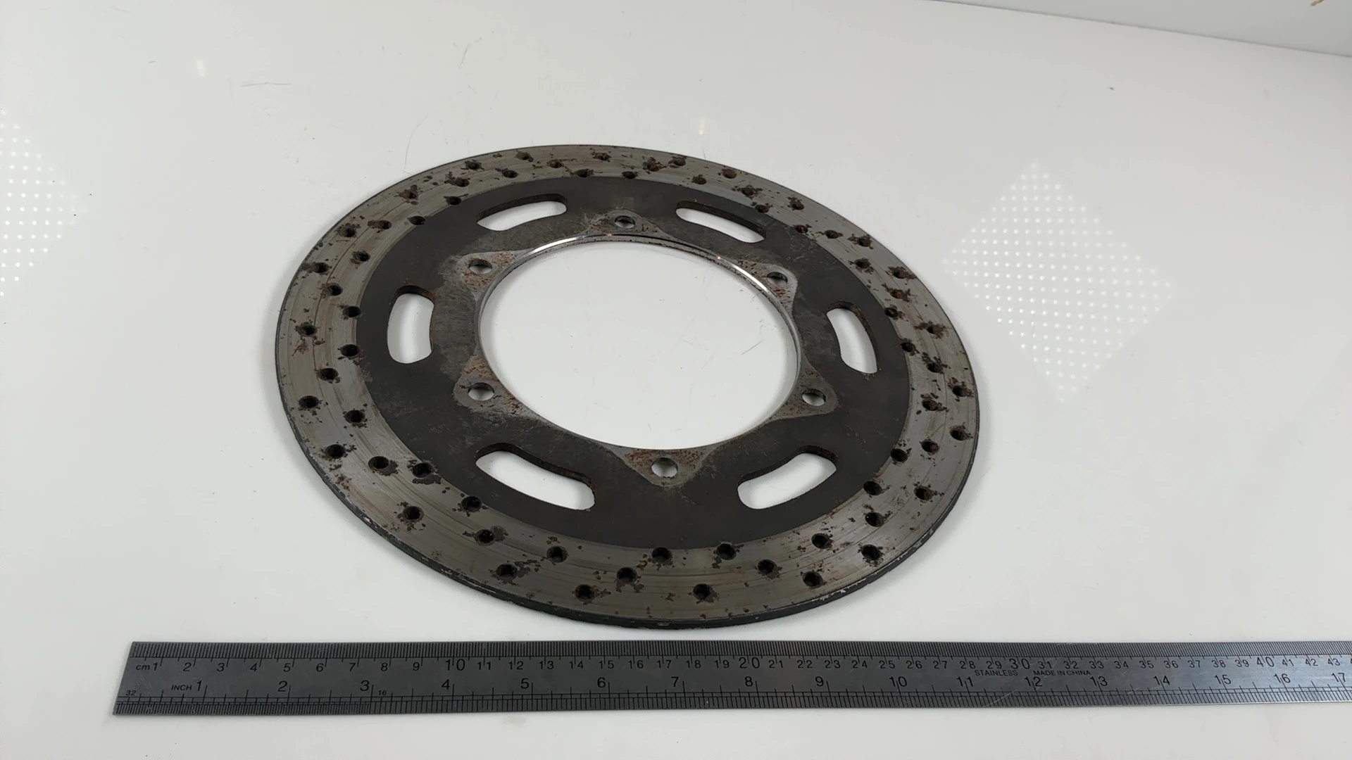 Triumph Scrambler 900 Front Disc Brake Plate 2006-2014 OEM T2023344 - Image 5