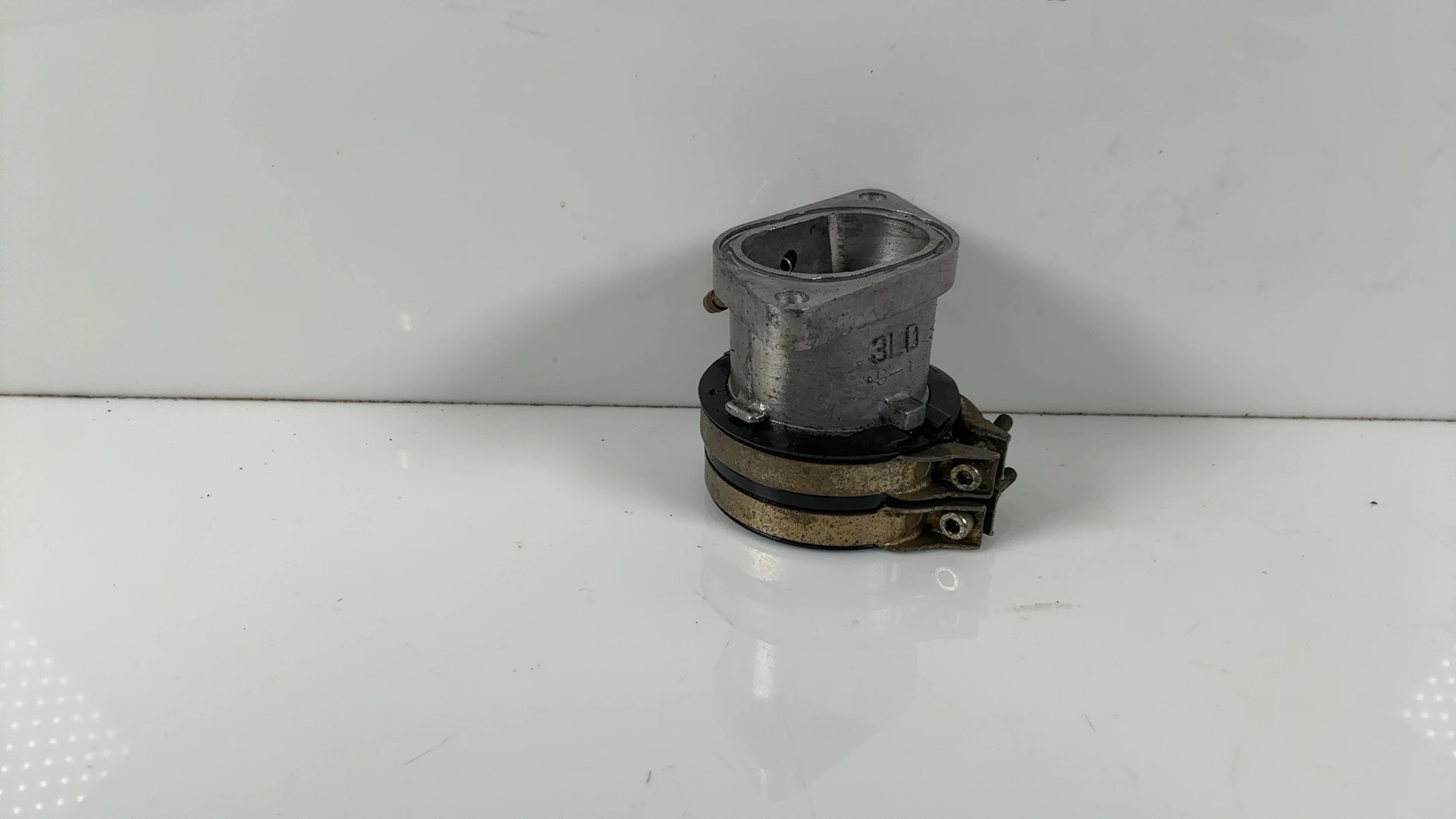 Yamaha Super Tenere 3LD 750 Carburetor Intake Manifold 1989-90 OEM 3LD-13597-01 - Image 1