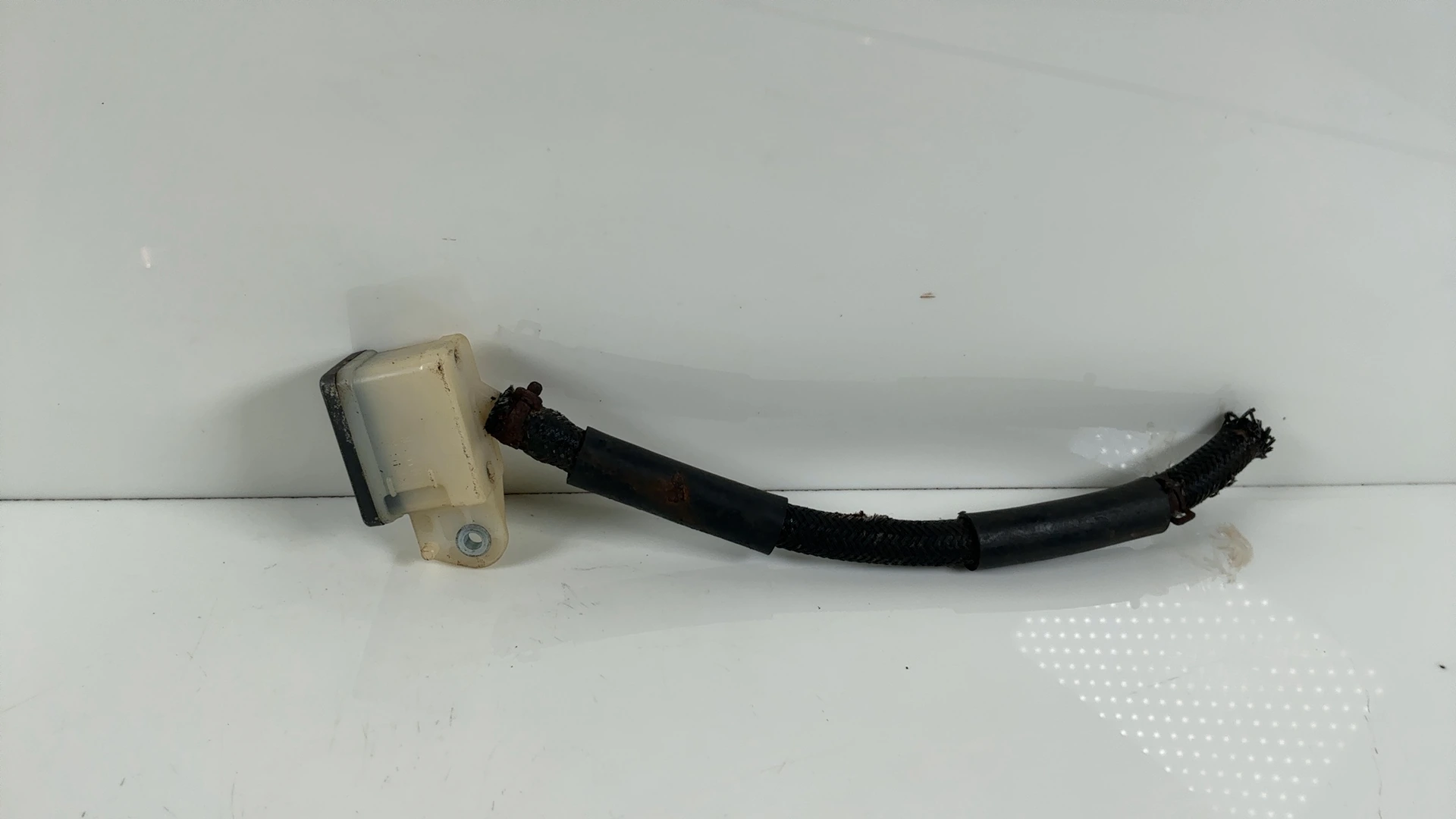 Honda NSR125 JC22 125cc Rear Brake Fluid Reservoir Tank 1988-2001 43511-KS6-701 - Image 2