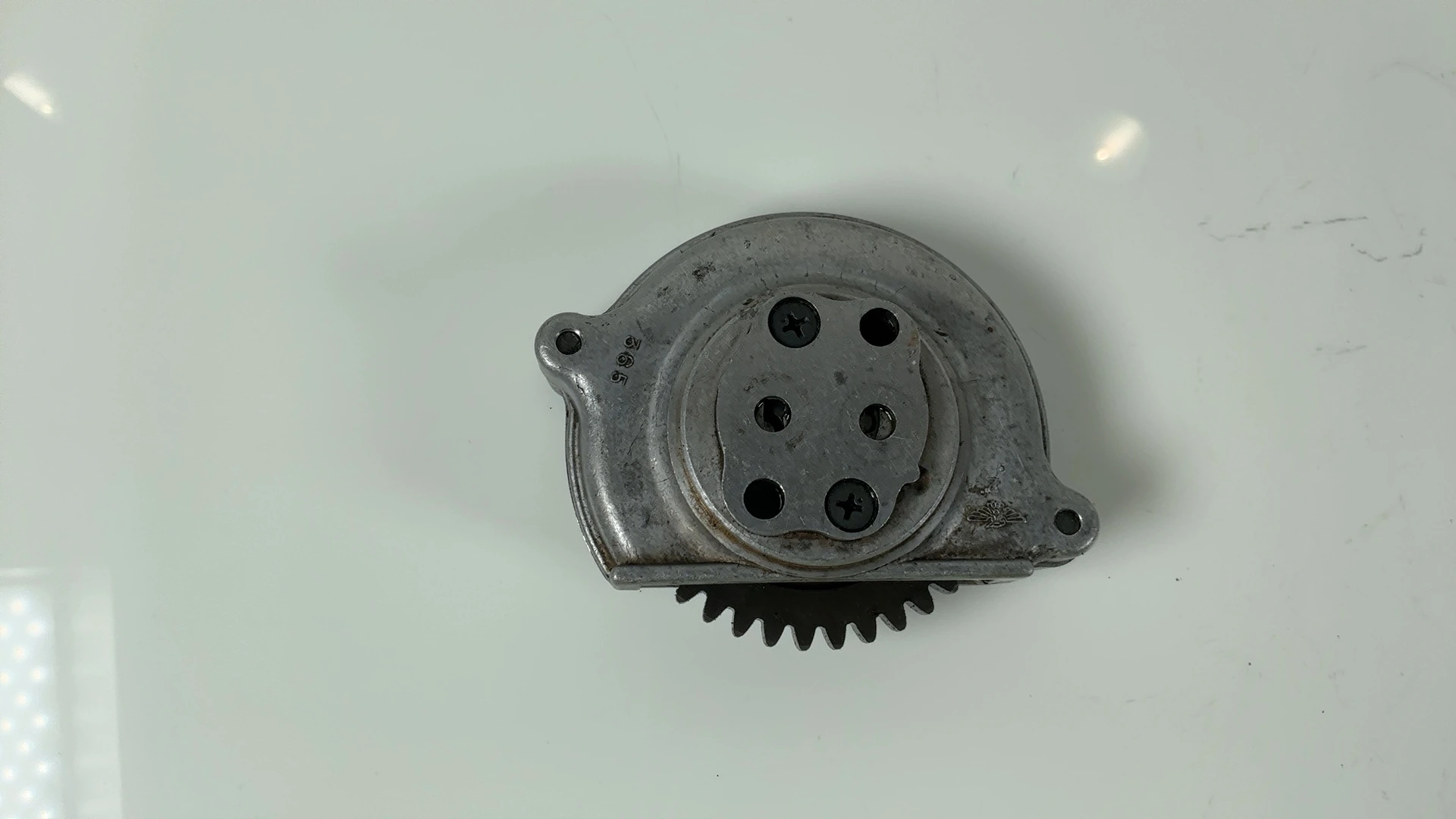 Honda CB125S 125cc Oil Pump 1976-1979 OEM 15100-383-000