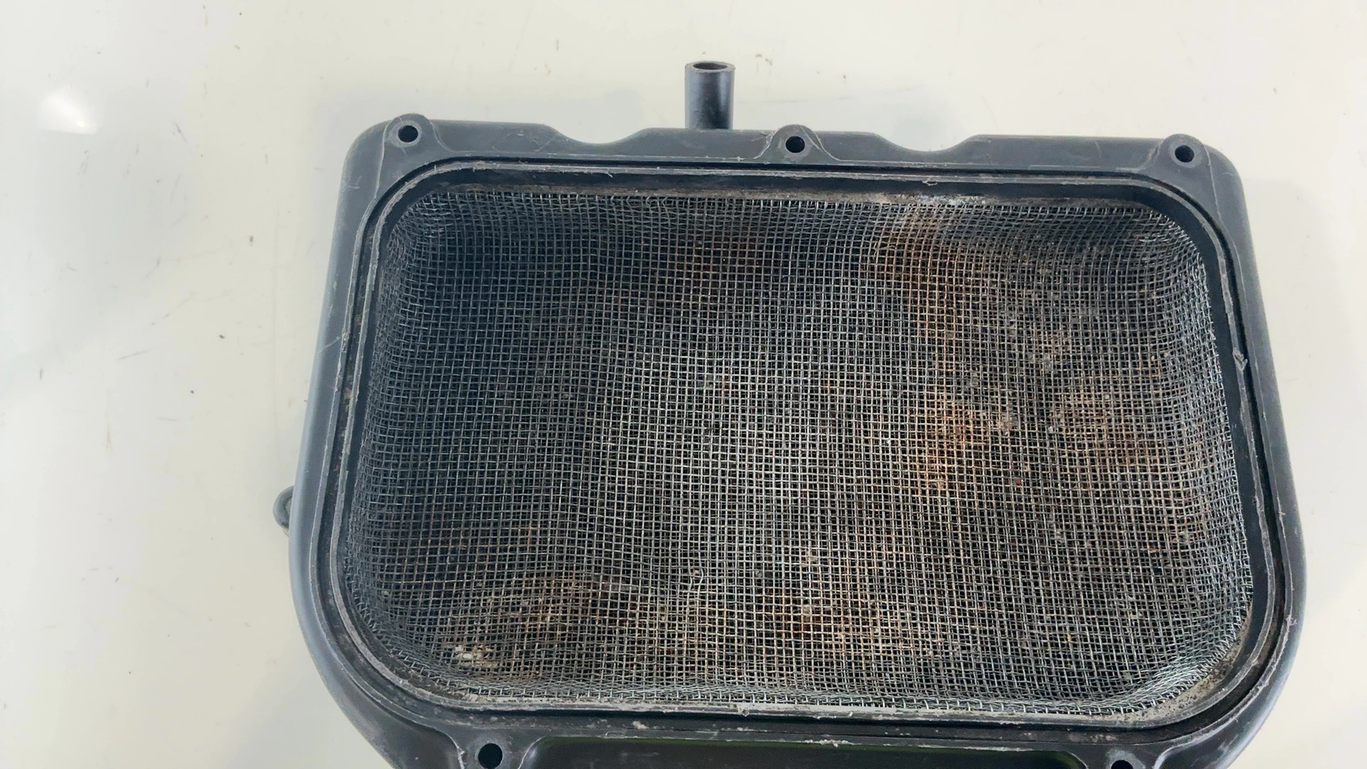 Honda VFR750F RC24 750 CC Air Filter Box 1986-1989 OEM 17230-ML7-000 - Image 5
