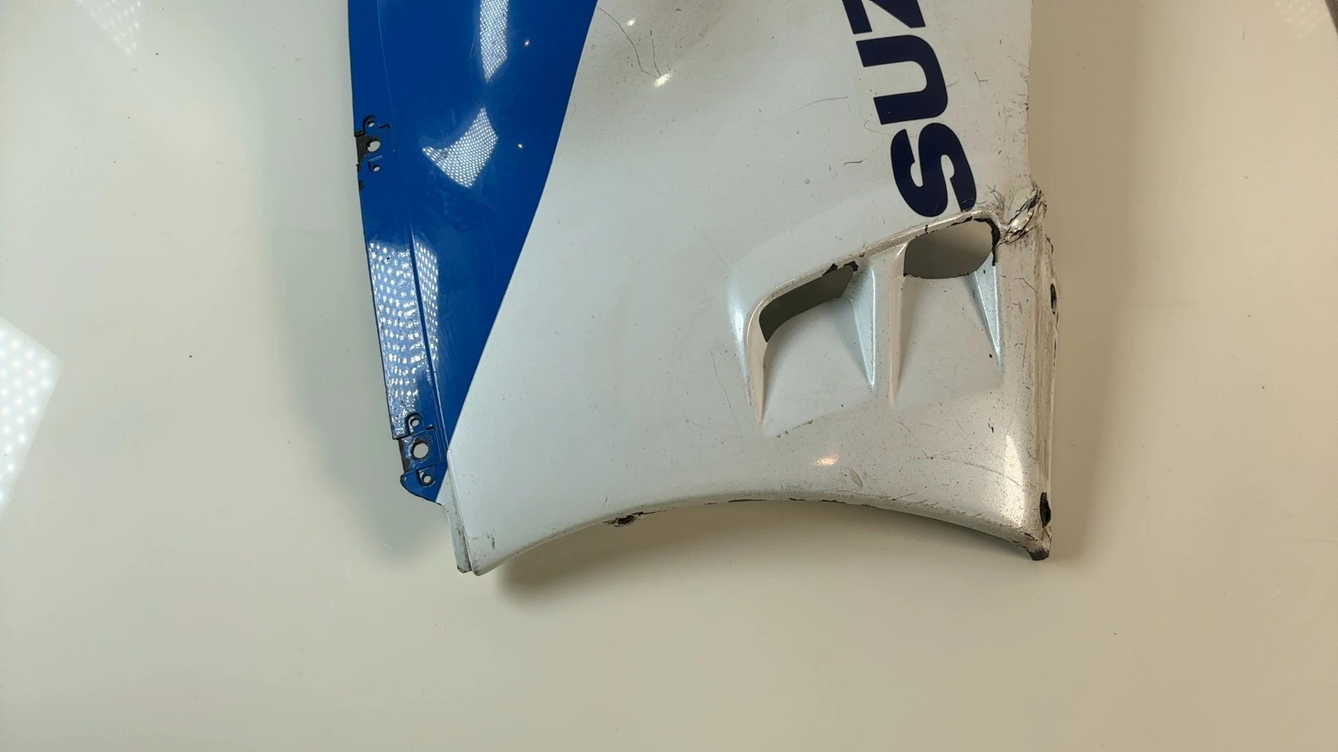 Suzuki GSX-R GSXR 750 1100 Left Lower Fairing Cowl 1988-1989 OEM 94481-17C0 - Image 5