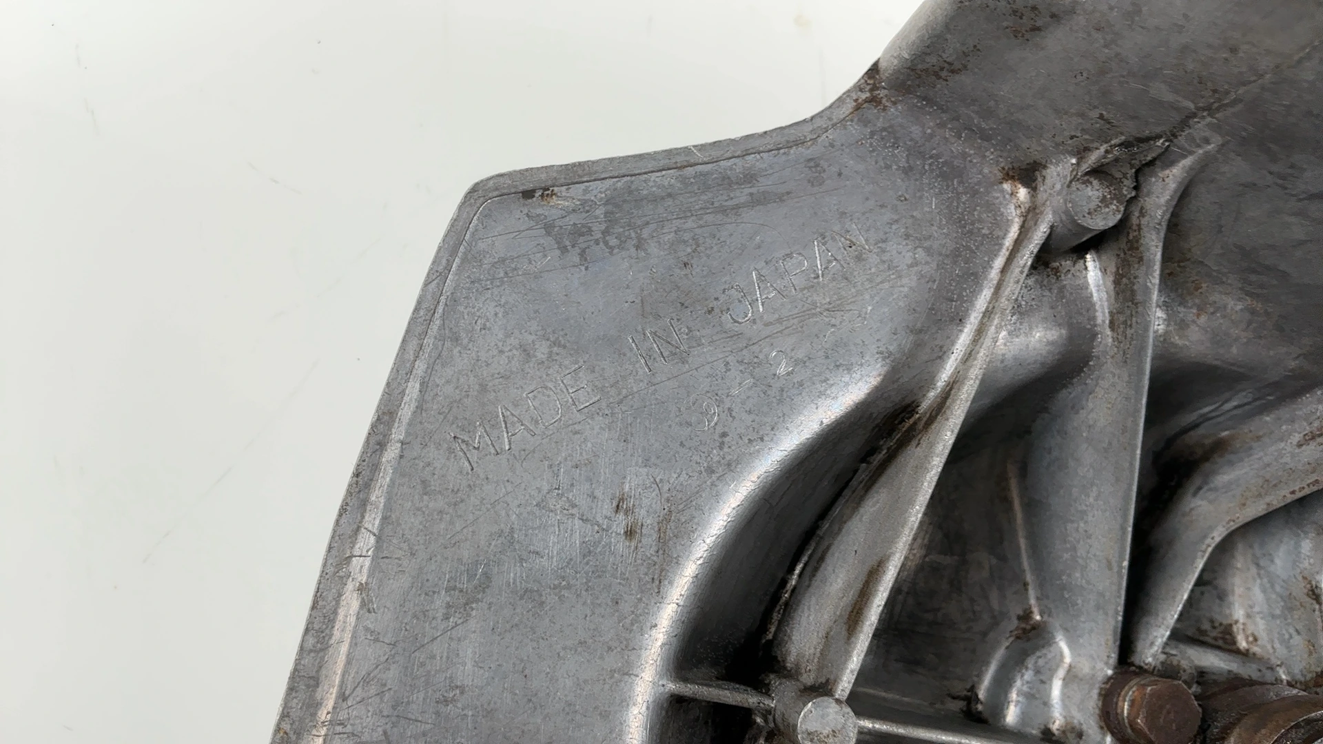 Kawasaki KZ650 SR KZ650D 650 Front Sprocket Cover 1979 1980 OEM 14026-1011 - Image 9