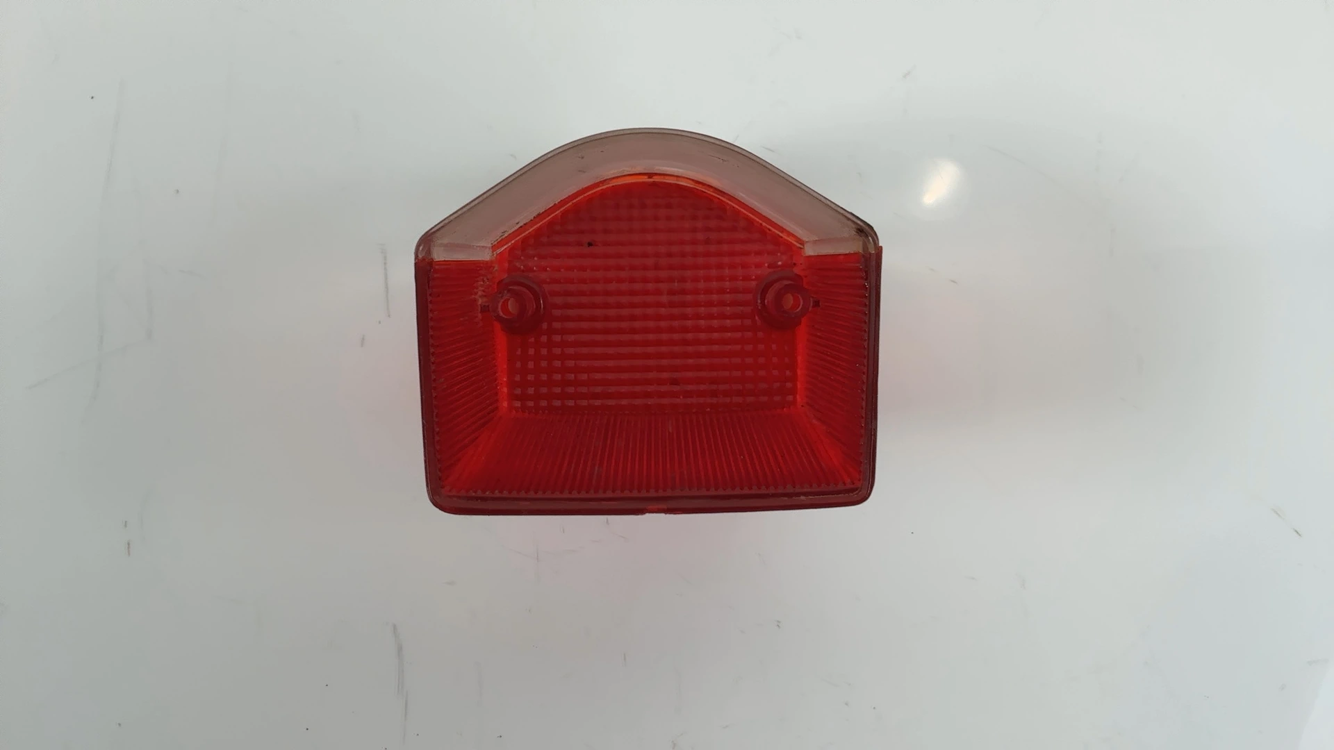 Yamaha DT125LC Mk1 125cc Tail Light Lens 1982-1984 OEM 10V-84521-00 - Image 3