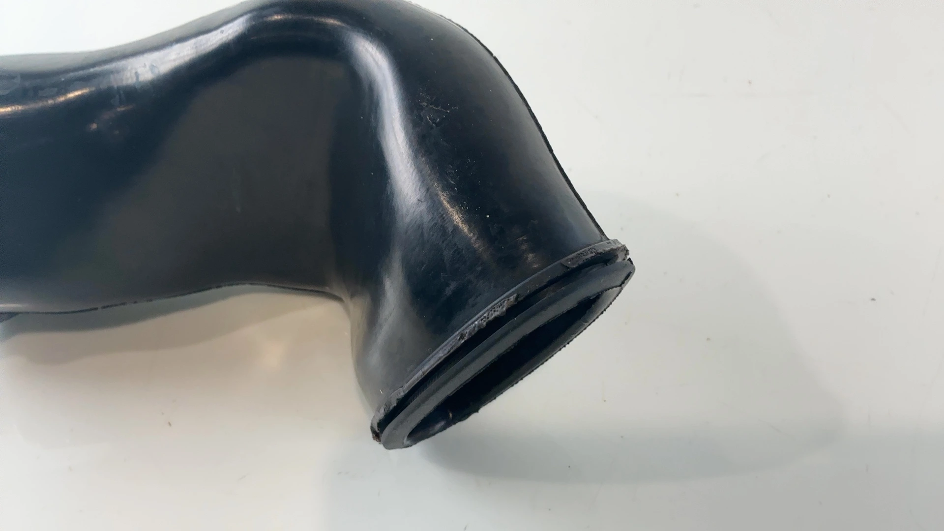 Honda CBR600F4i PC35 600cc Ram Air Intake Duct Boot 2001-2006 OEM 17251-MBW-D20 - Image 5
