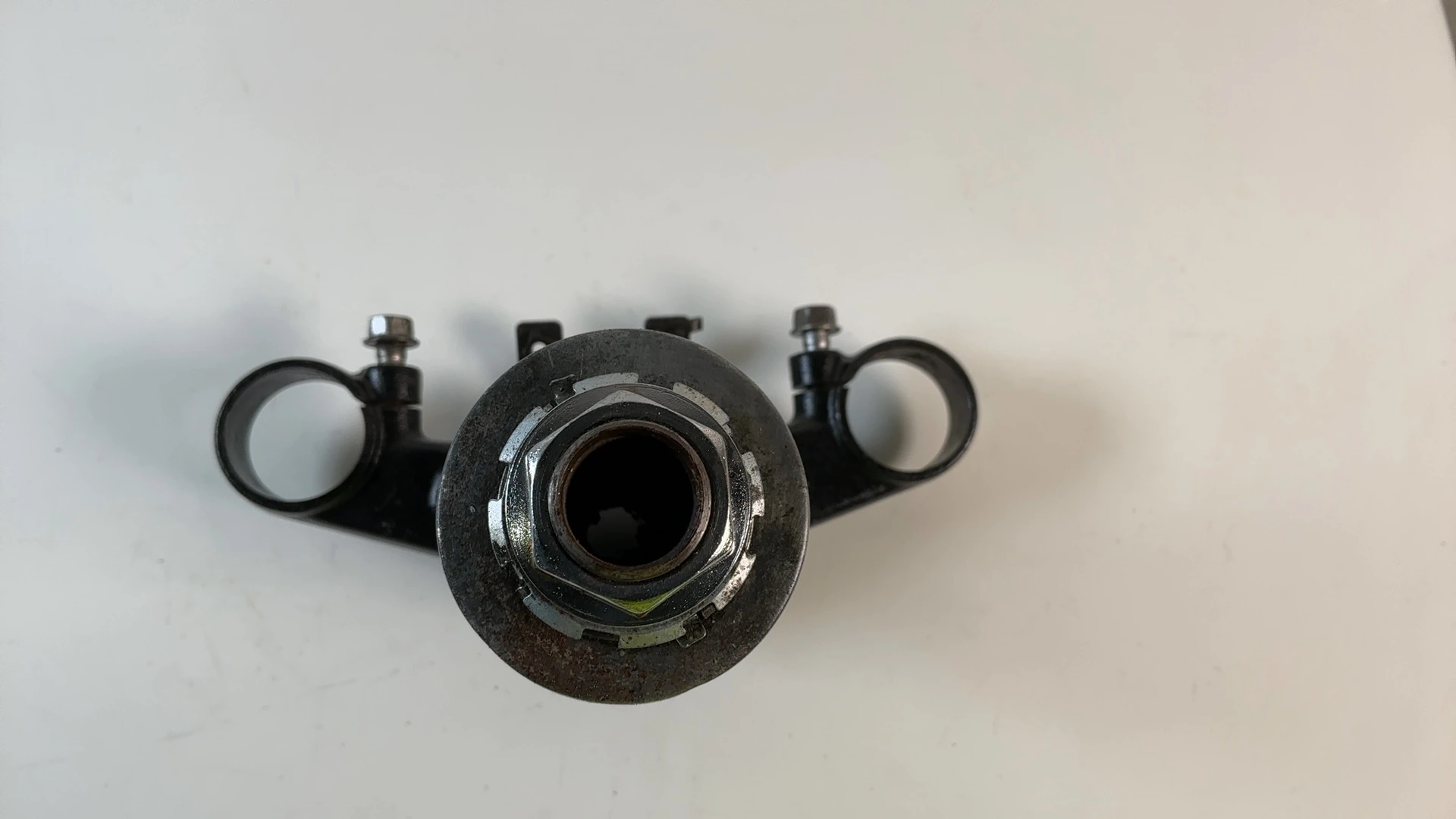 Honda Interceptor VFR800 RC46 800cc Lower Triple Tree 2002-09 OEM 53219-MCW-D00 - Image 6