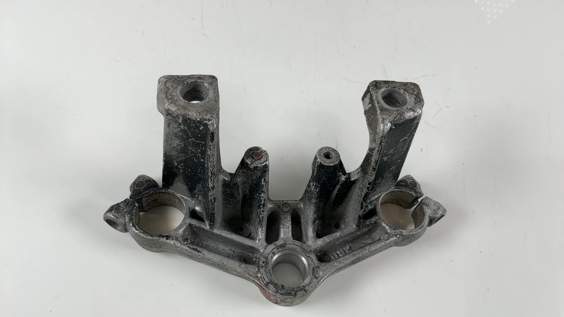 Yamaha TZR125 2RK 125cc Upper Fork Bridge Yoke 1987-1992 OEM 2RH-23435-00-00 - Image 6