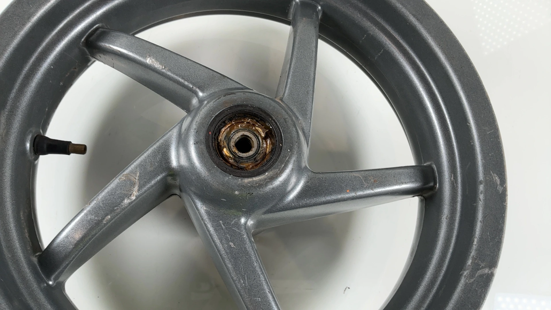 Aprilia SR 125 125CC Front Wheel Rim 1999-2001 OEM 8208705 Grimeca 13x3.50 - Image 13