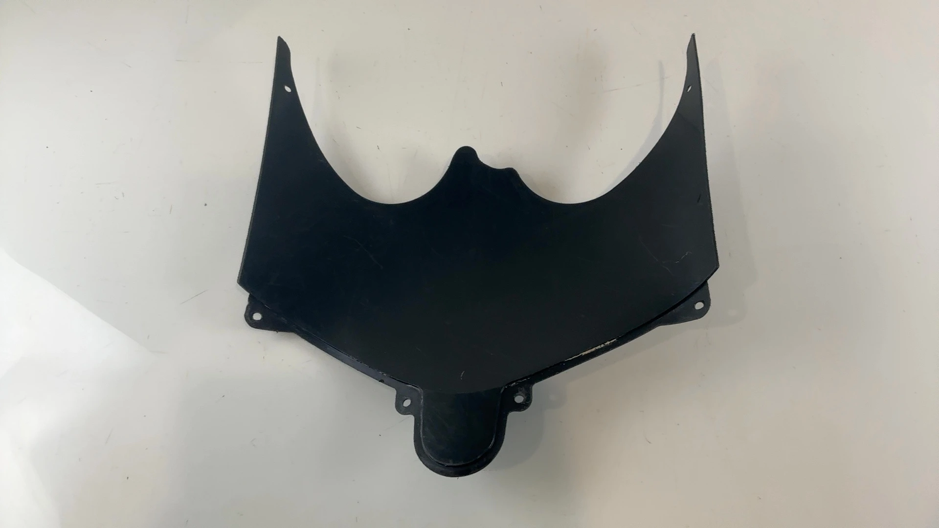 Suzuki GSXR 600 750 1000 Front Under Headlight Cover Trim 2000-03 94419-35F00