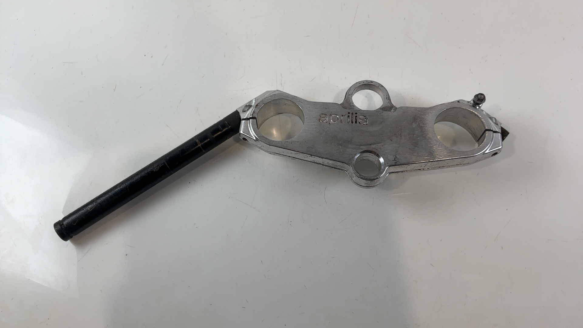 Aprilia RS125 125cc Top Upper Yoke Fork Tree Clamp 1992-2005 OEM AP8123215