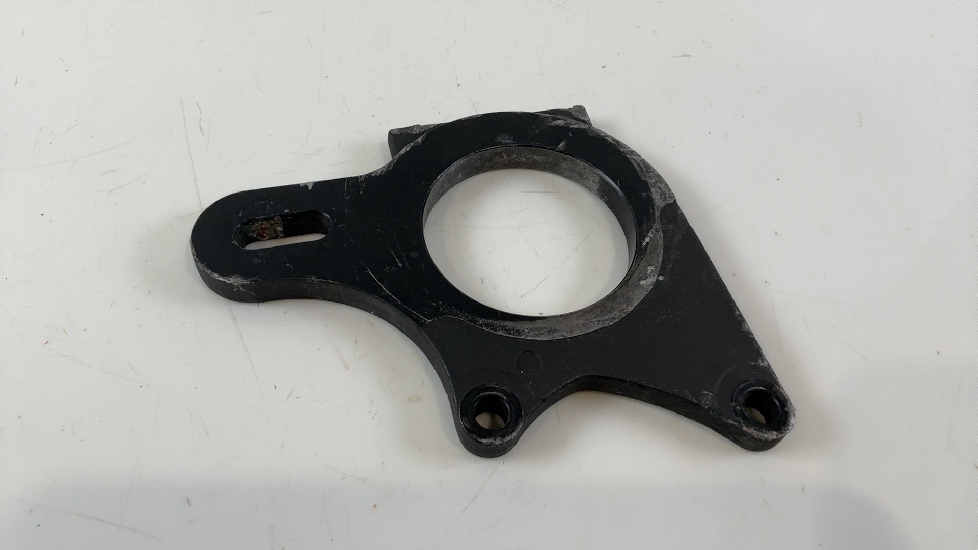 Triumph Daytona Speed Triple 955i Rear Brake Caliper Bracket 1997-06 OEM 2020239 - Image 2