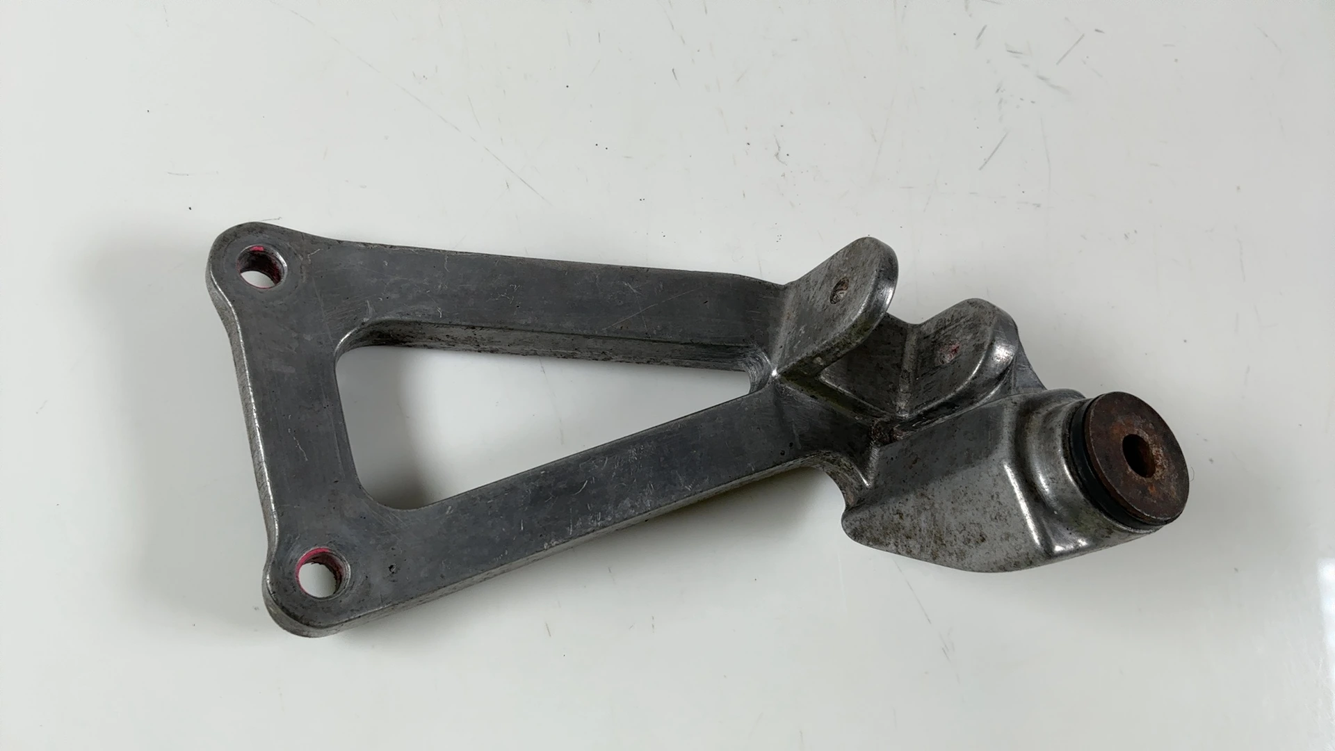 Kawasaki Ninja ZX7R ZX750P 750 Rear Right Foot Peg Bracket 1996-2003 35011-1555