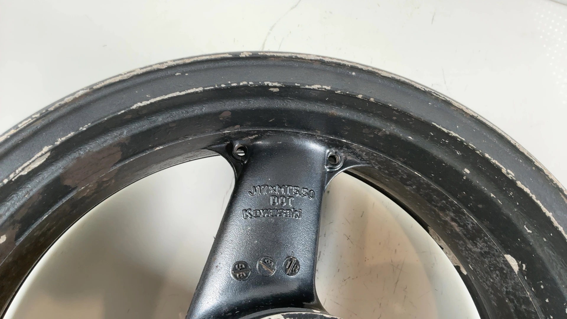 Kawasaki Ninja ZXR750 ZX750H 750cc Rear Wheel Rim 1989 1990 OEM 41073-1323-DH - Image 7