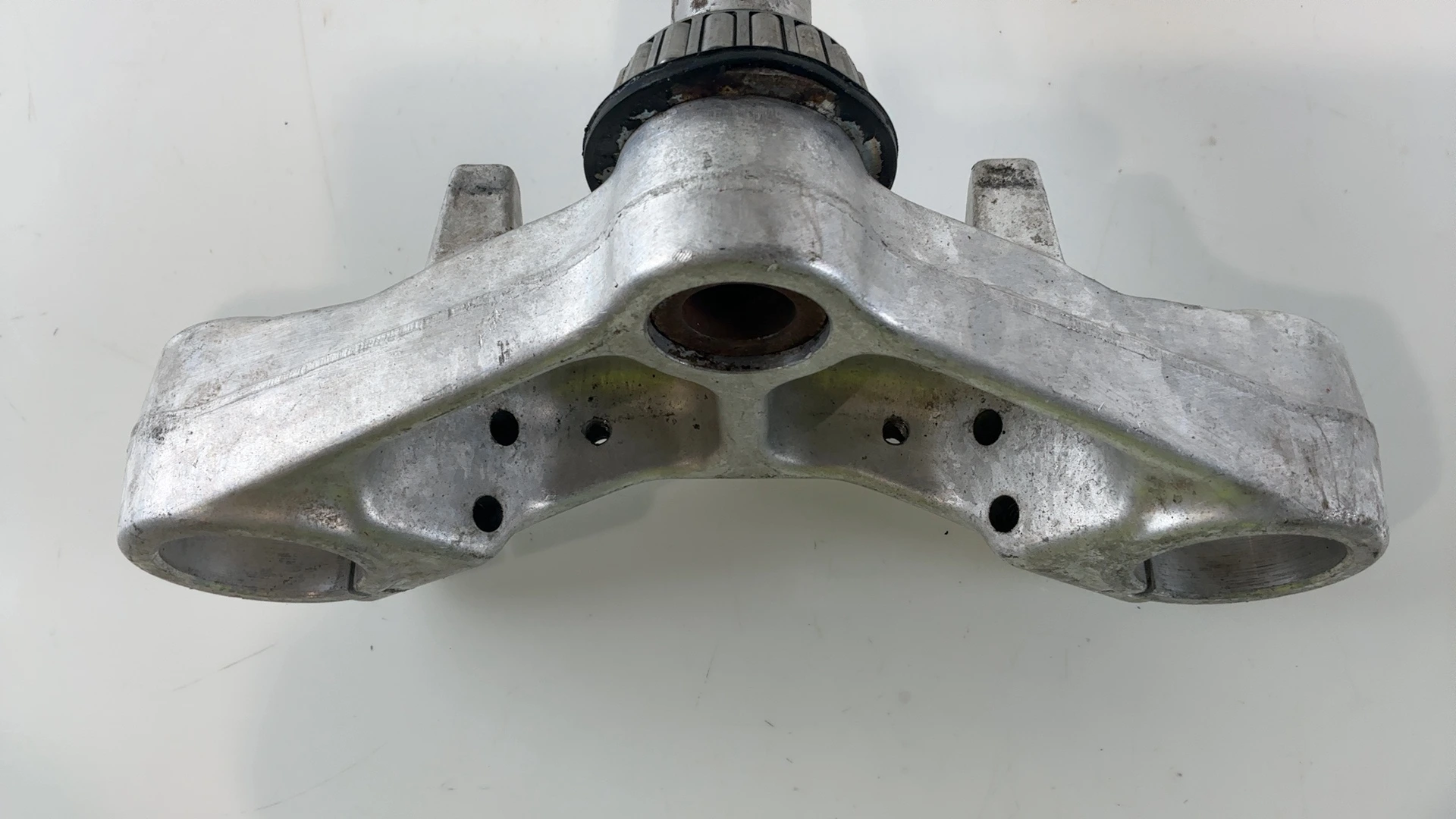 Aprilia RS 50 RS50 50cc Lower Fork Bridge Triple Tree 1995-1998 OEM AP8203366 - Image 3