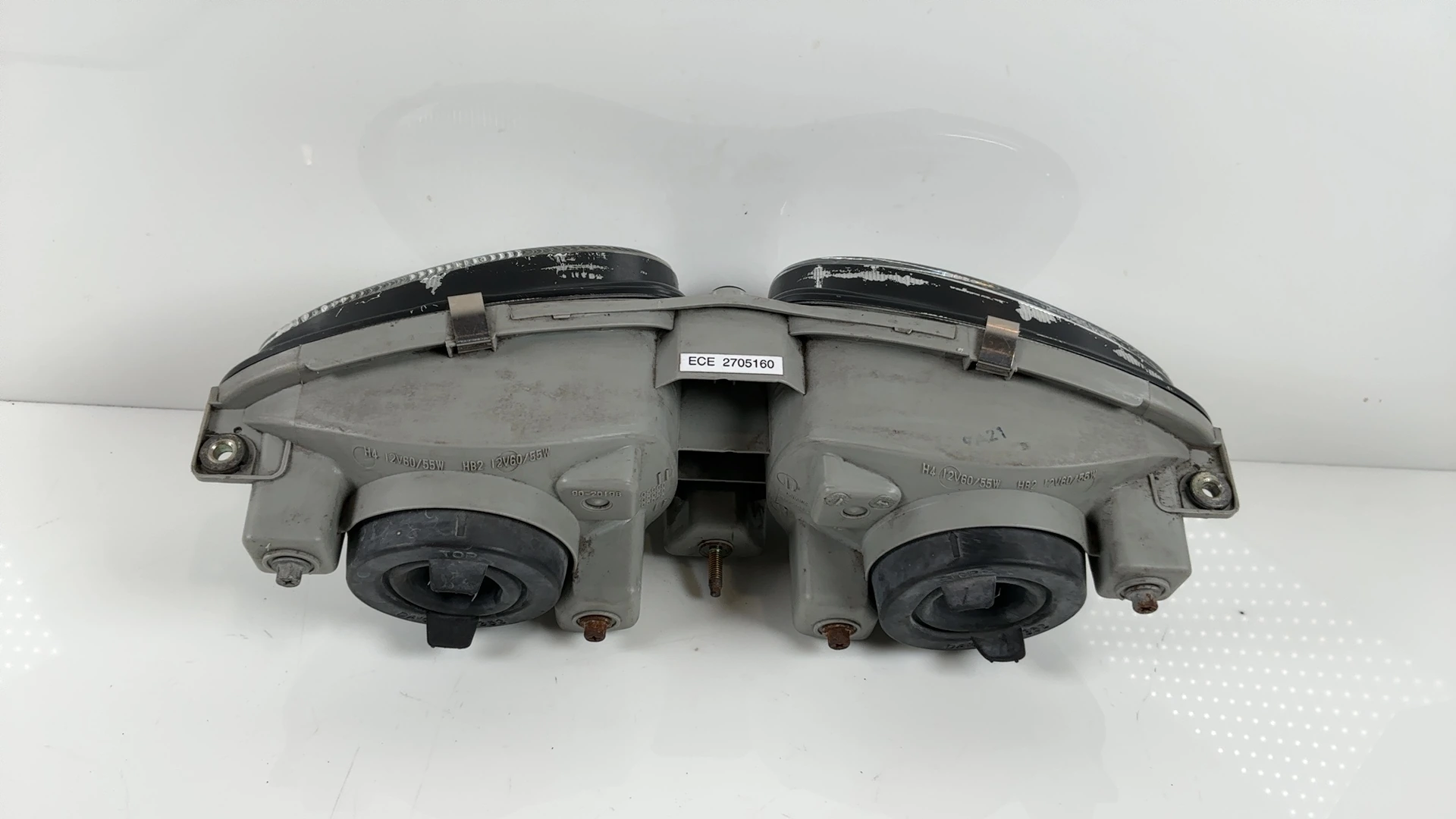 Triumph Sprint RS ST 955cc Front Headlight 1999-2004 OEM T2705185 - Image 3