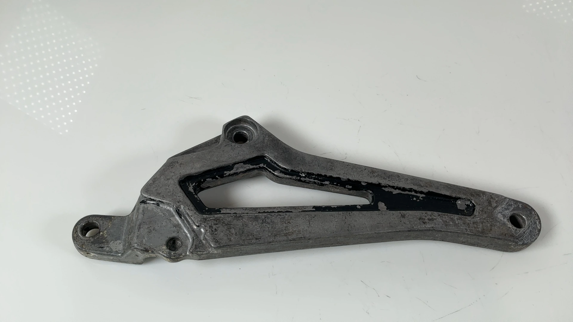 Yamaha RD125LC 10W 125 Rear Left Footrest Bracket 1982-1984 OEM 10W-27442-01 - Image 3