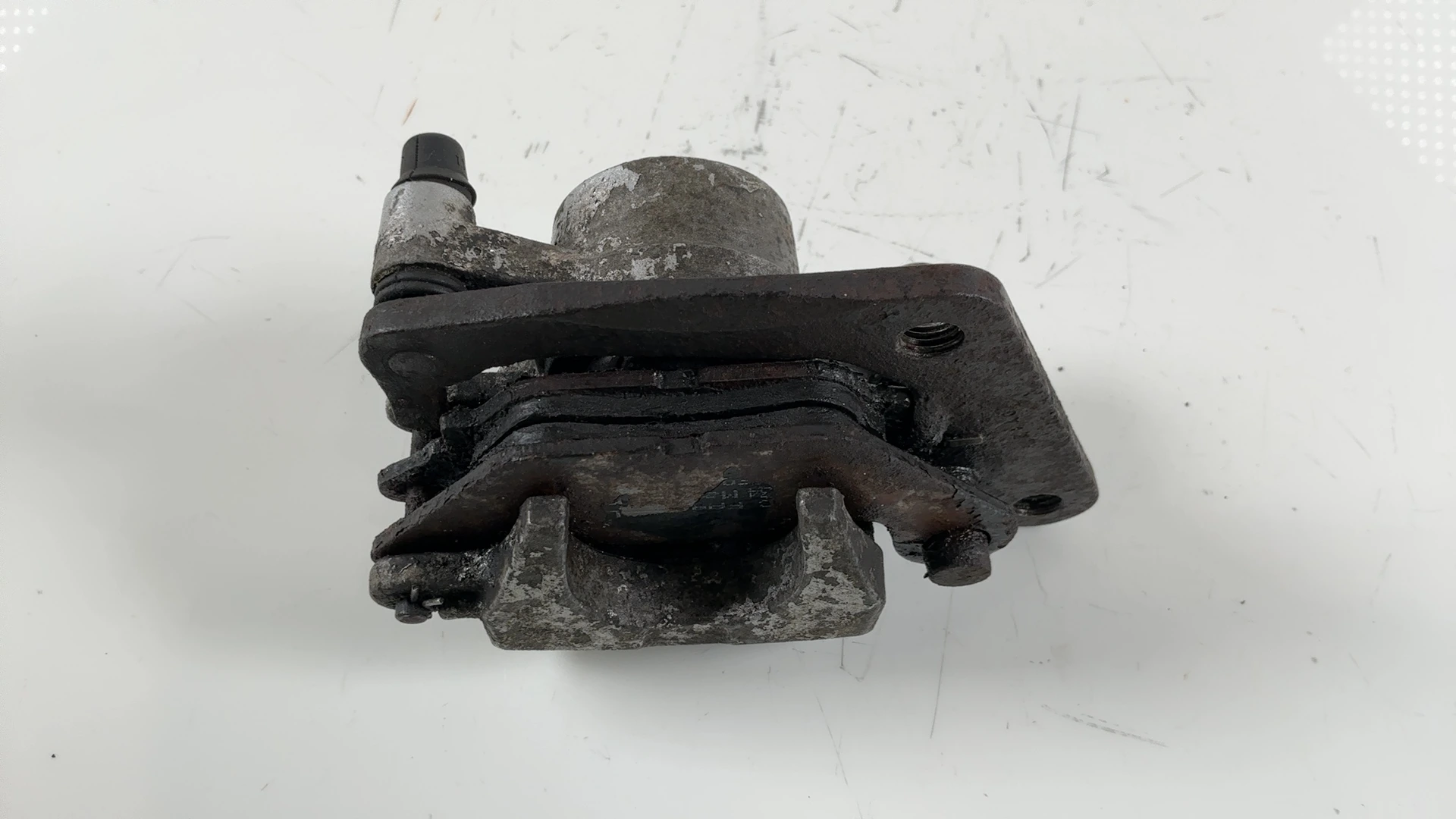 Yamaha YBR 125 YBR125 125cc Front Brake Caliper 2000-2006 OEM 5VLF580U1000 - Image 6